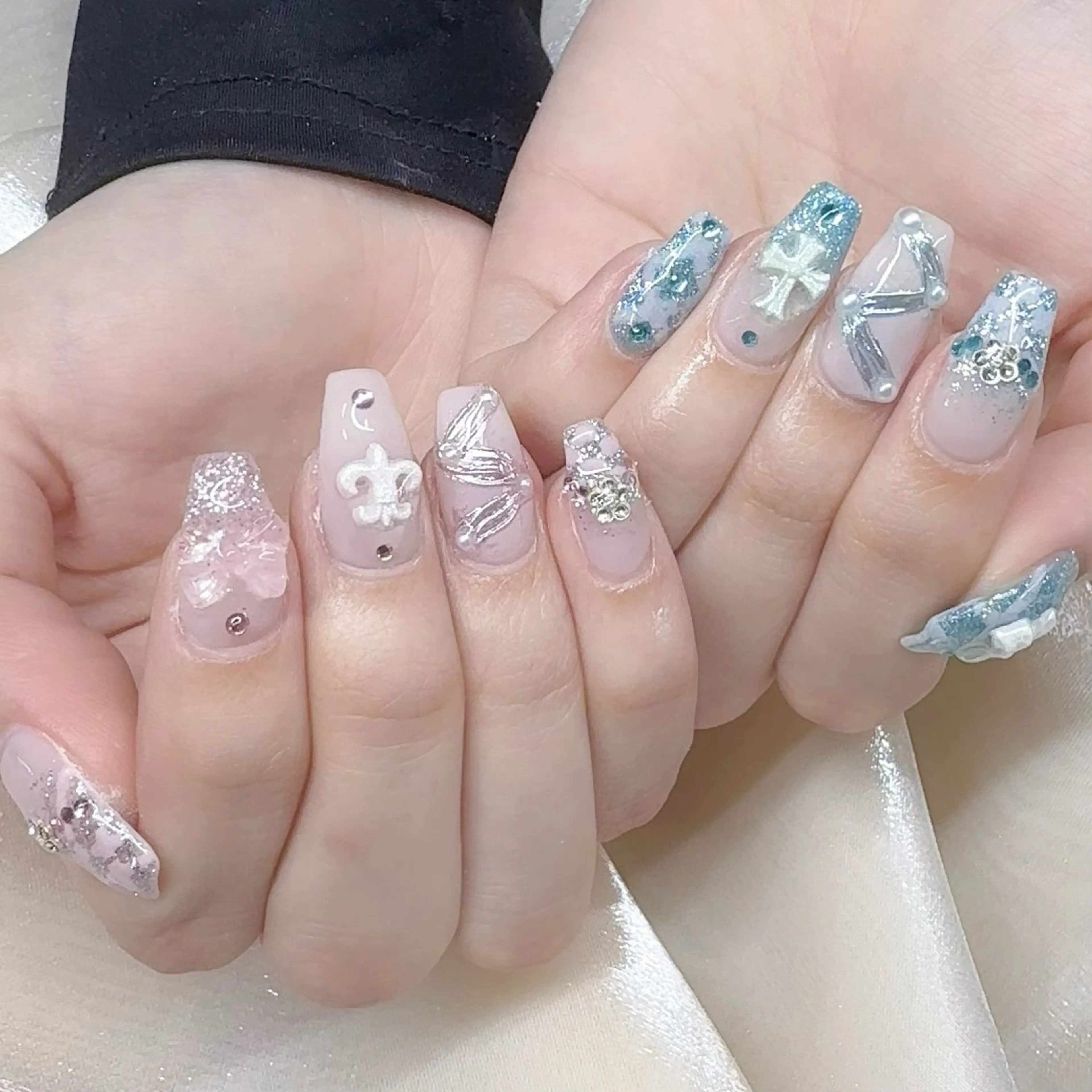 ネイル ハンドネイル NAILサロン 木にいるのネイルデザイン