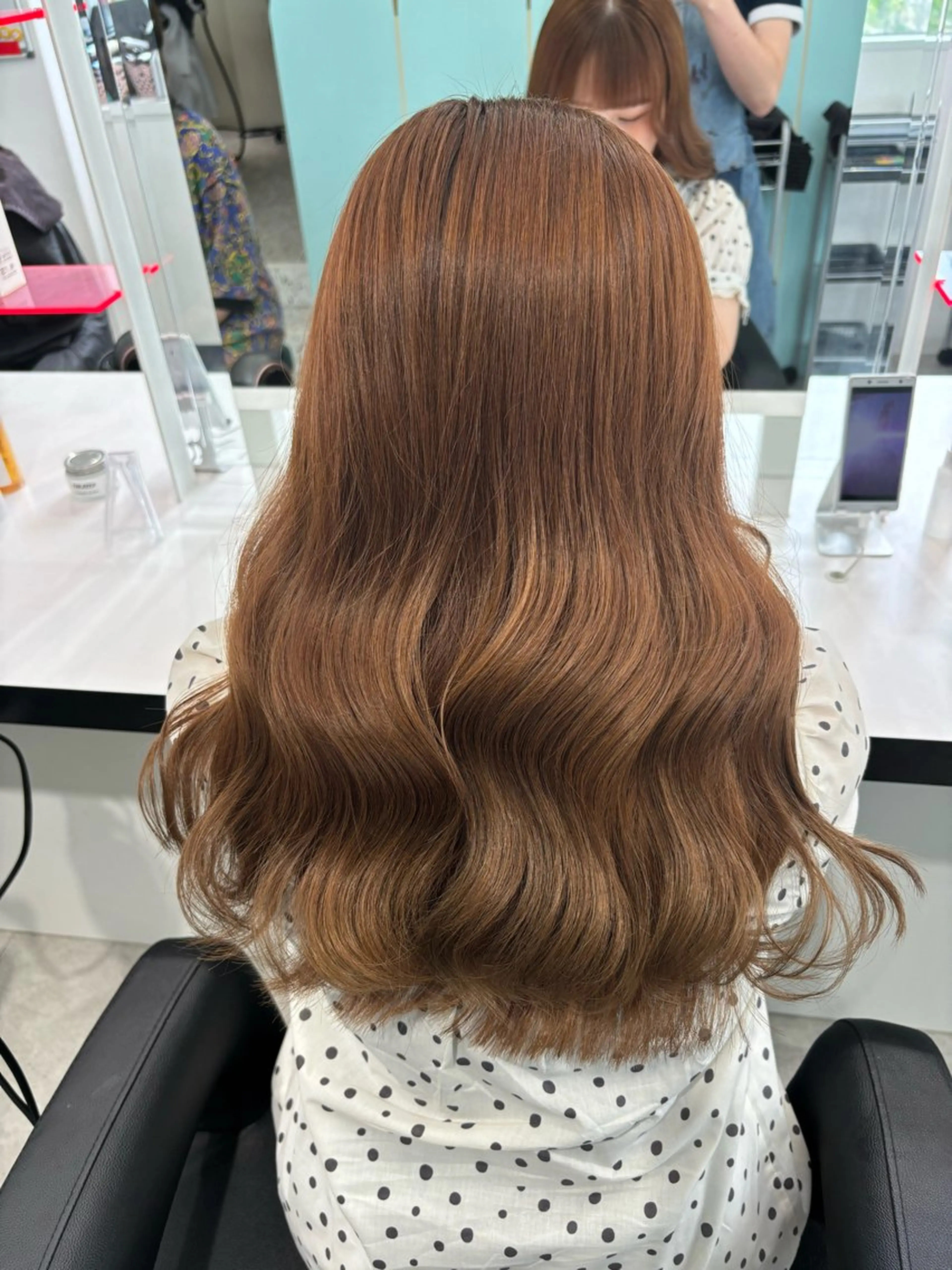 セミロング Wカラー/暖色/べ ージュりく©︎🐝のヘアスタイル