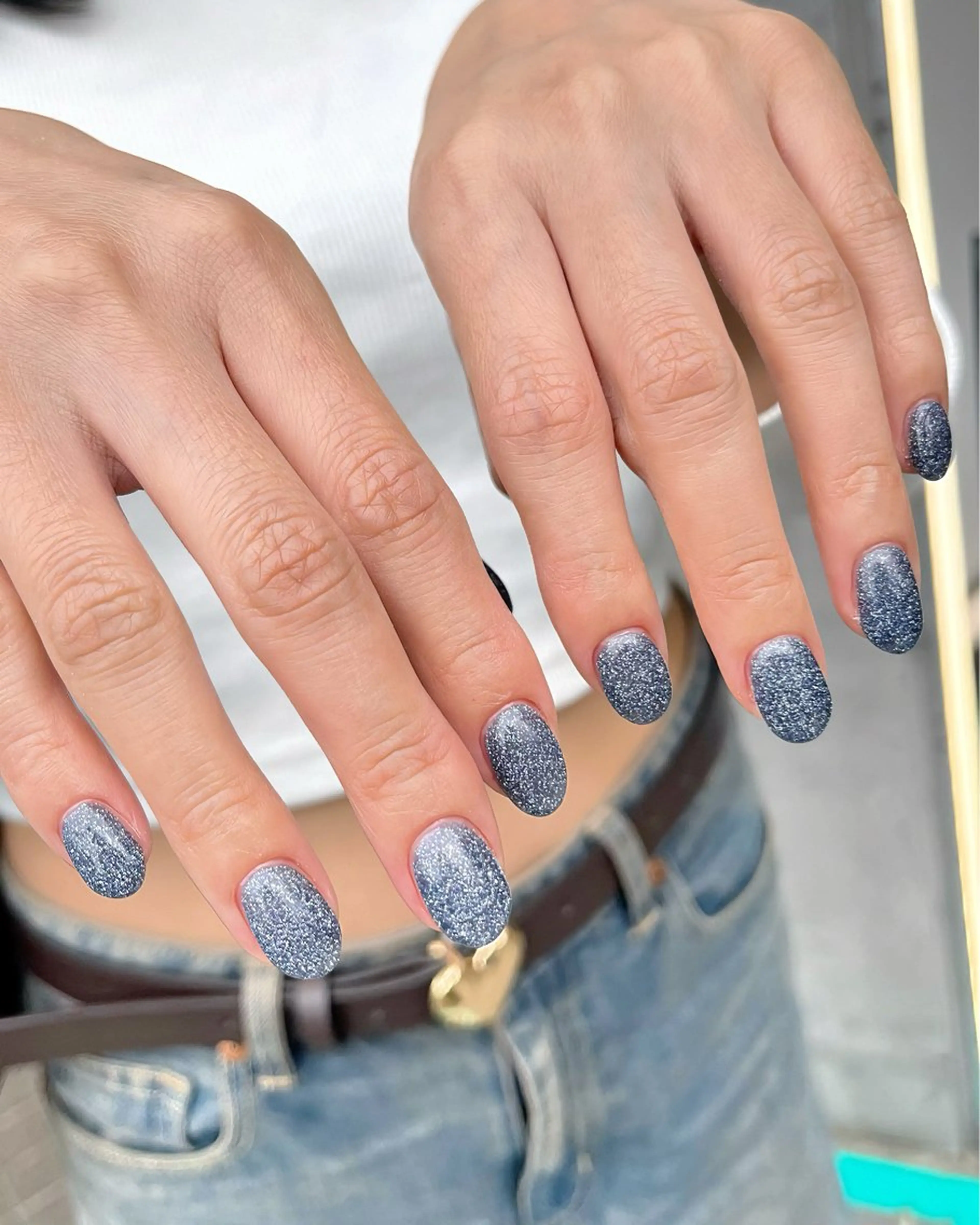 ネイル フラッシュネイル 水色 マグネットネイル ミラーネイル ネイビー ハンドネイル ハンドケア 🫧OPELIA NAIL渋谷🫧のネイルデザイン