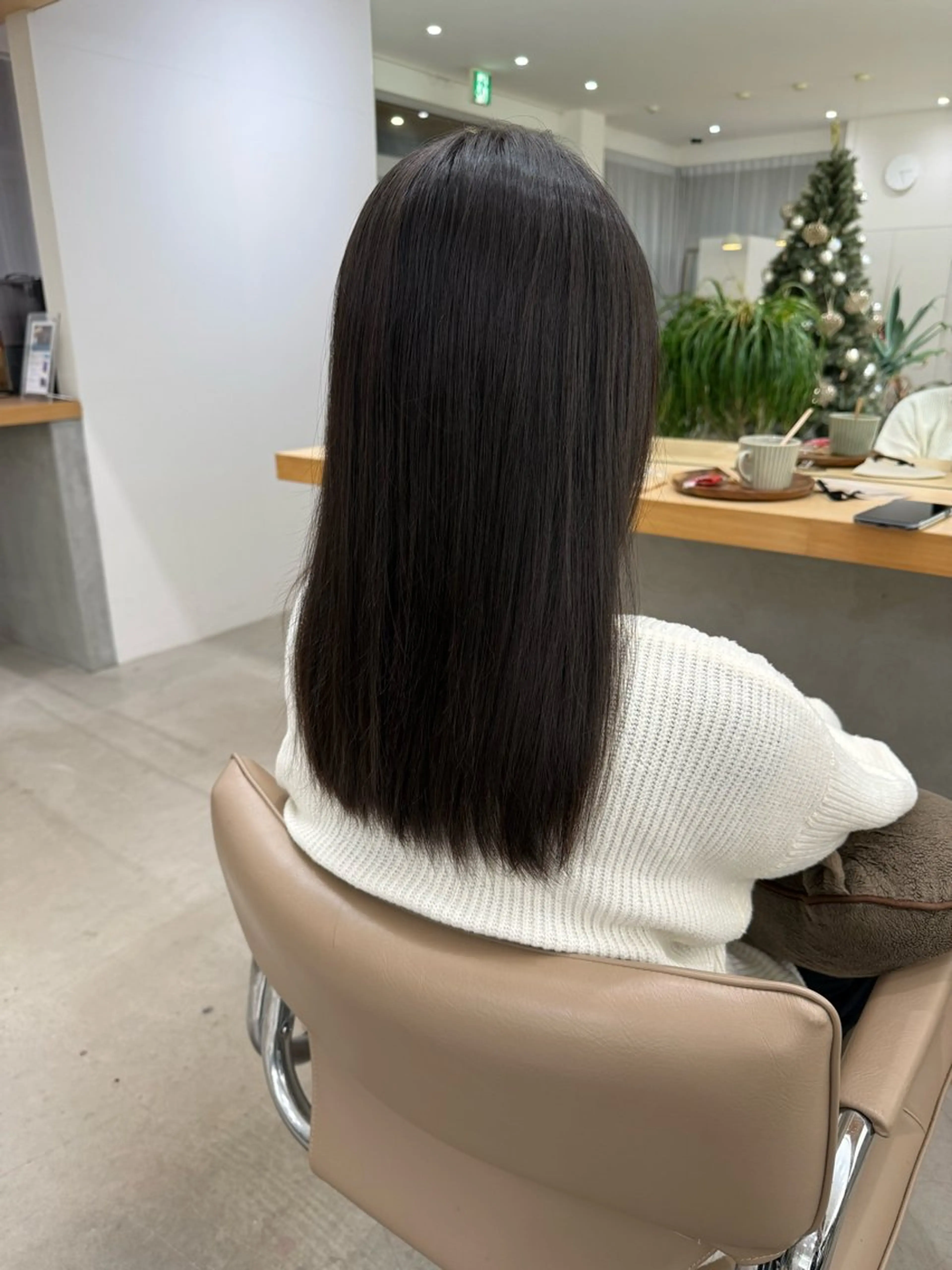 ミディアム 縮毛矯正 鈴木 奏羽のヘアスタイル