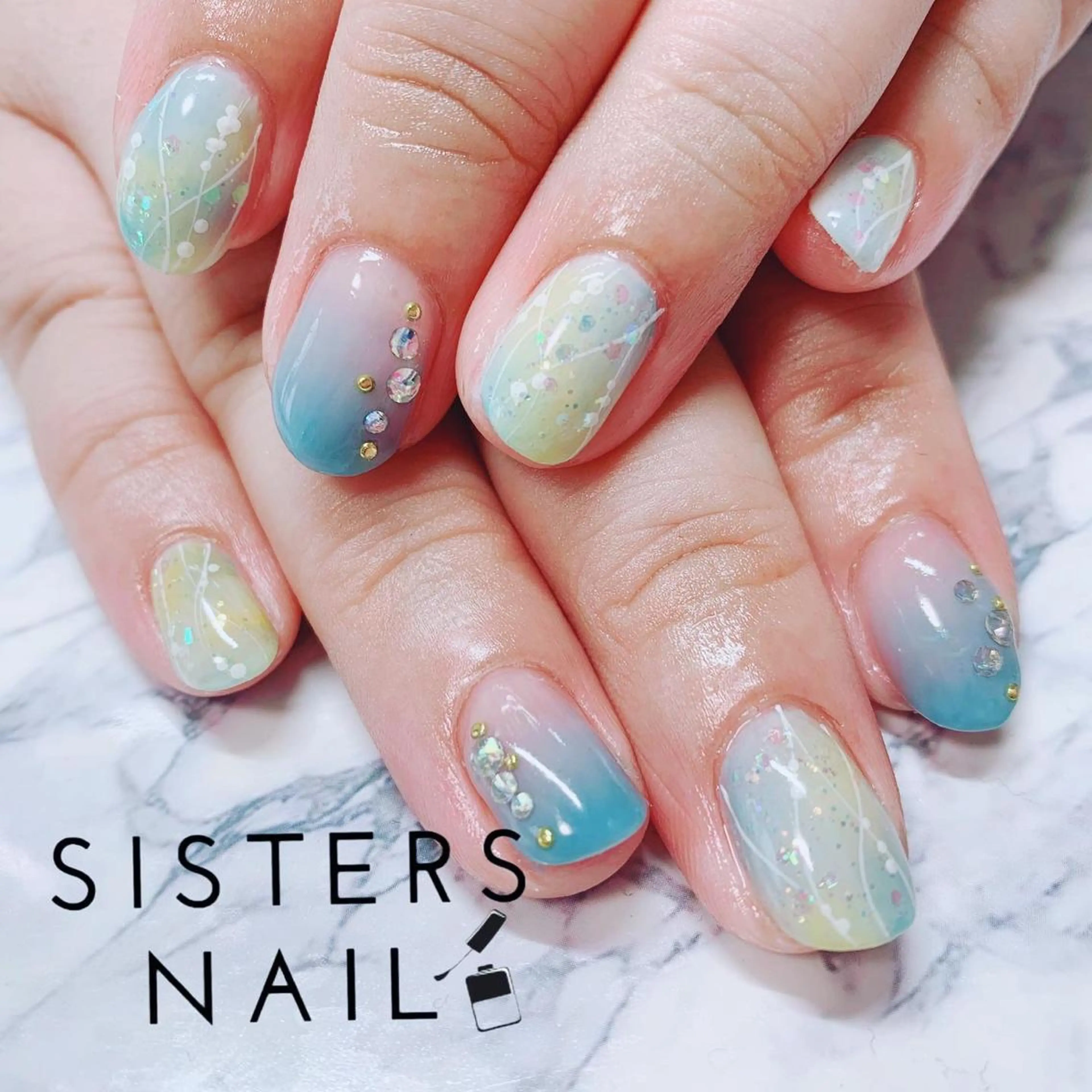 ネイル sisters nail.fのネイルデザイン