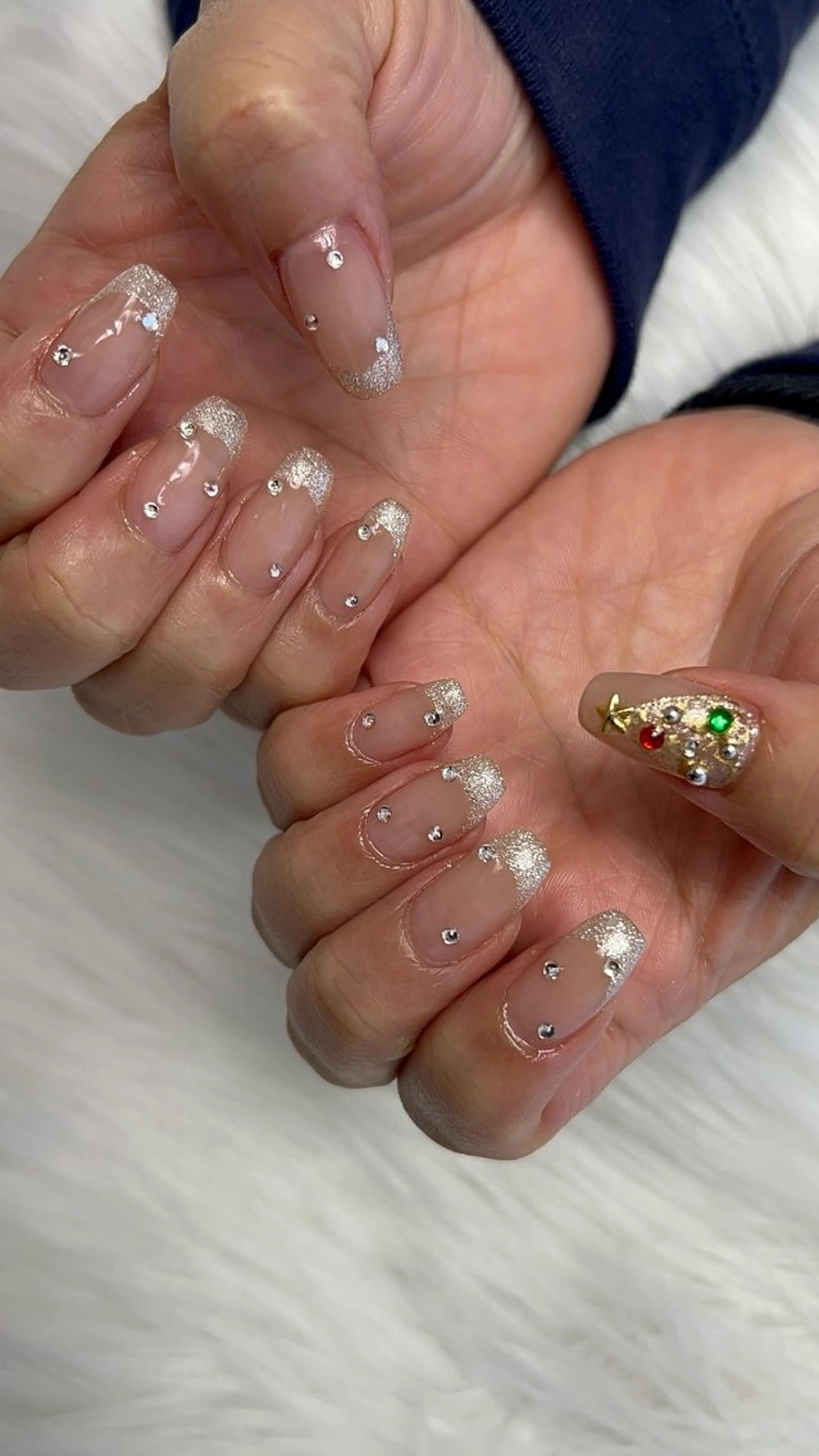 ネイル Blessed:N ブレストのネイルデザイン