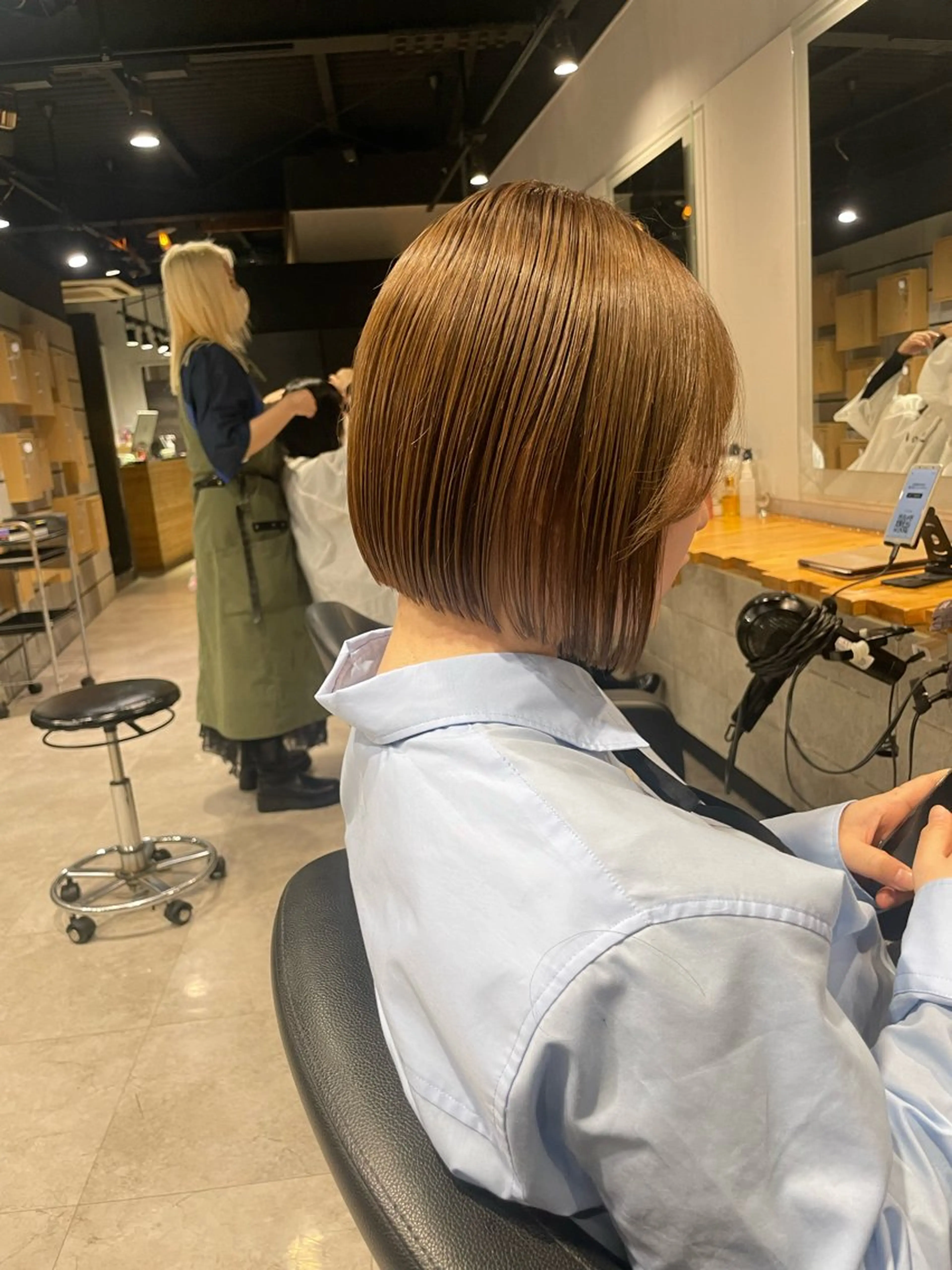 ショート カラー カット ヘアカラー トリートメント ヘッドスパ ヘアセット 🦋ハイトーンボブ ショート🦋トシキのヘアスタイル