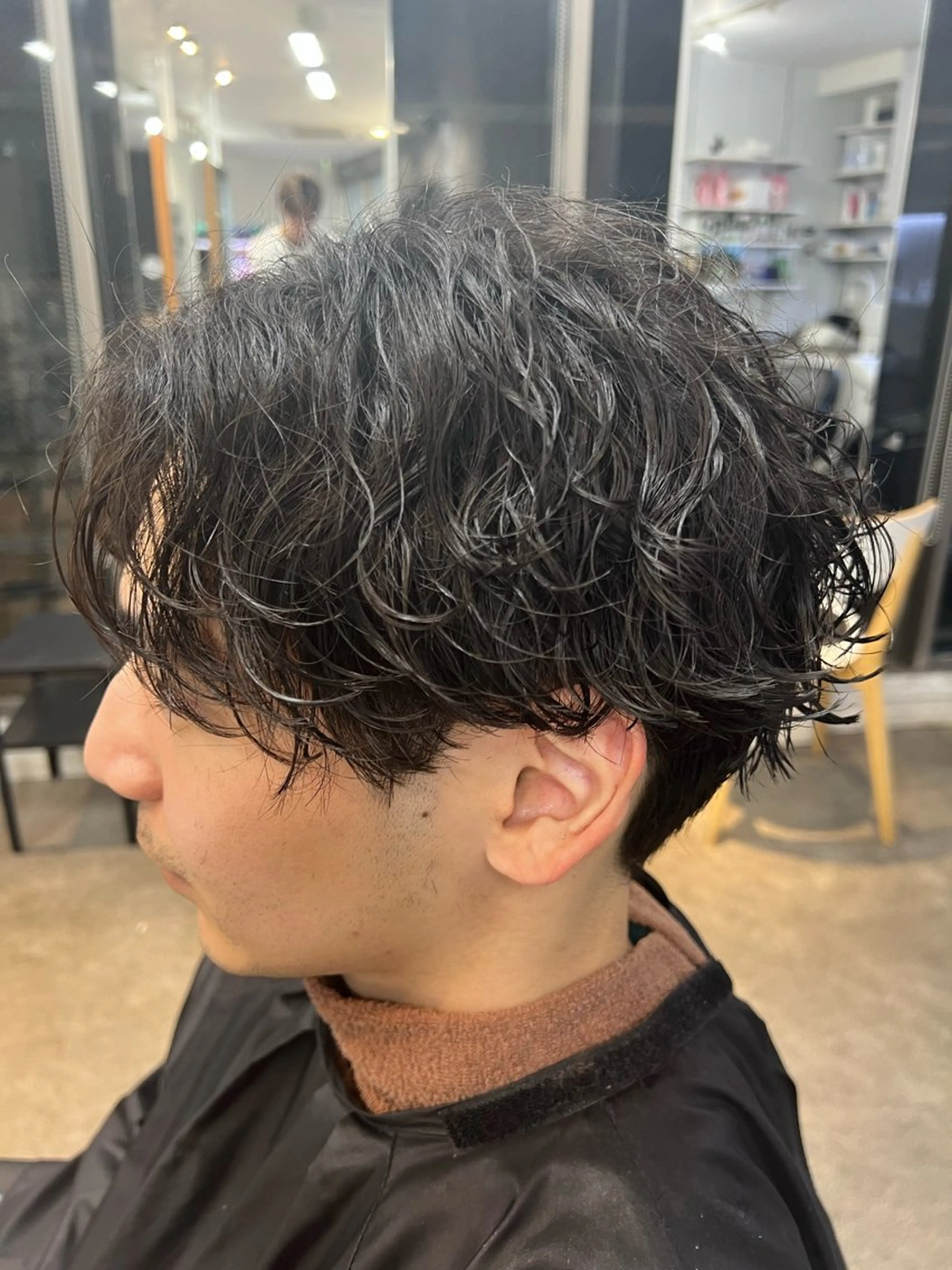 パーマ メンズ センターパート コンマヘア フェードカット カルマパーマ マッシュ パーマ 原宿 フェザーパーマ fifth イノウエのヘアスタイル