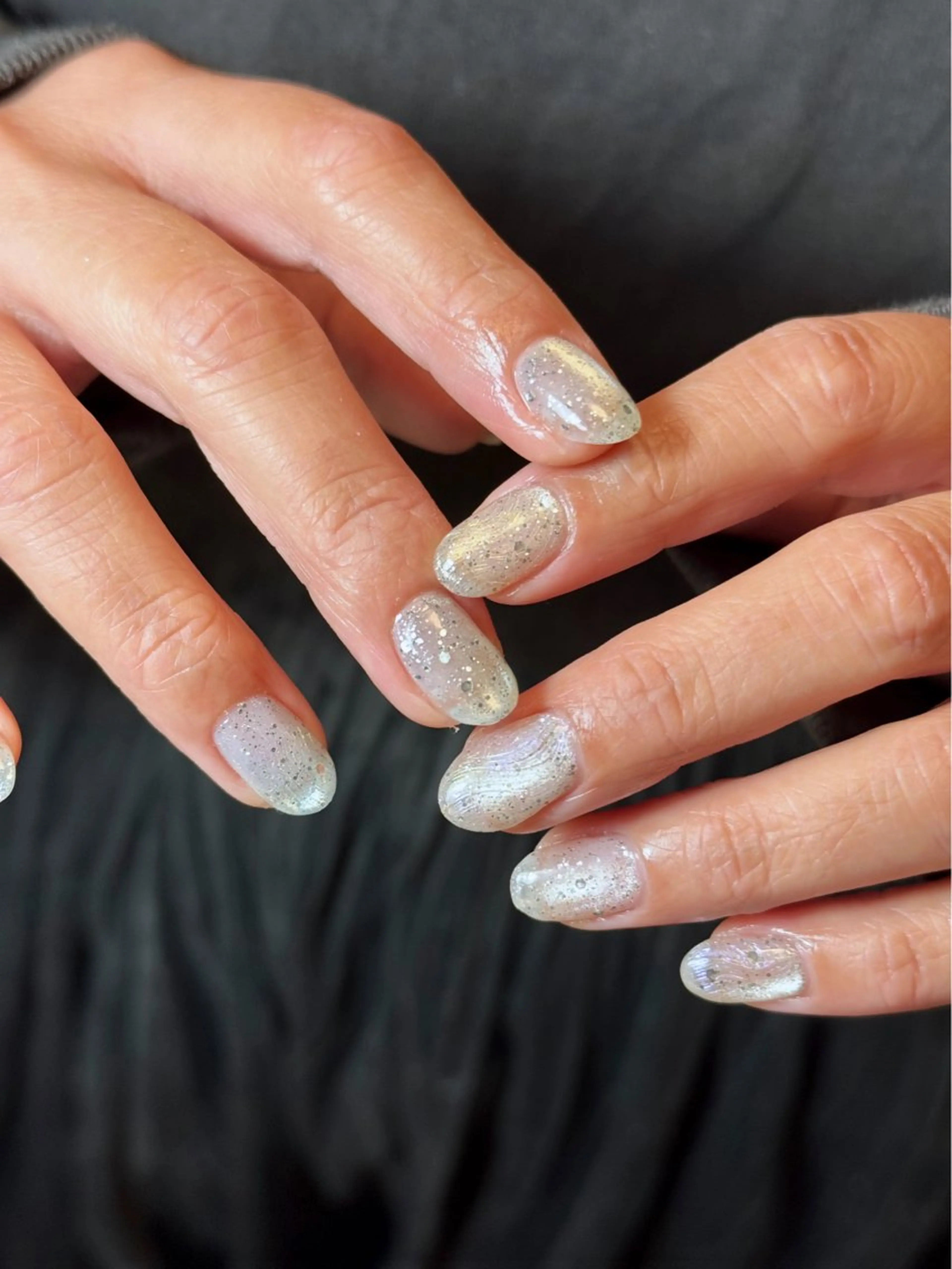 ネイル ハンドネイル Tiny Glowのネイルデザイン