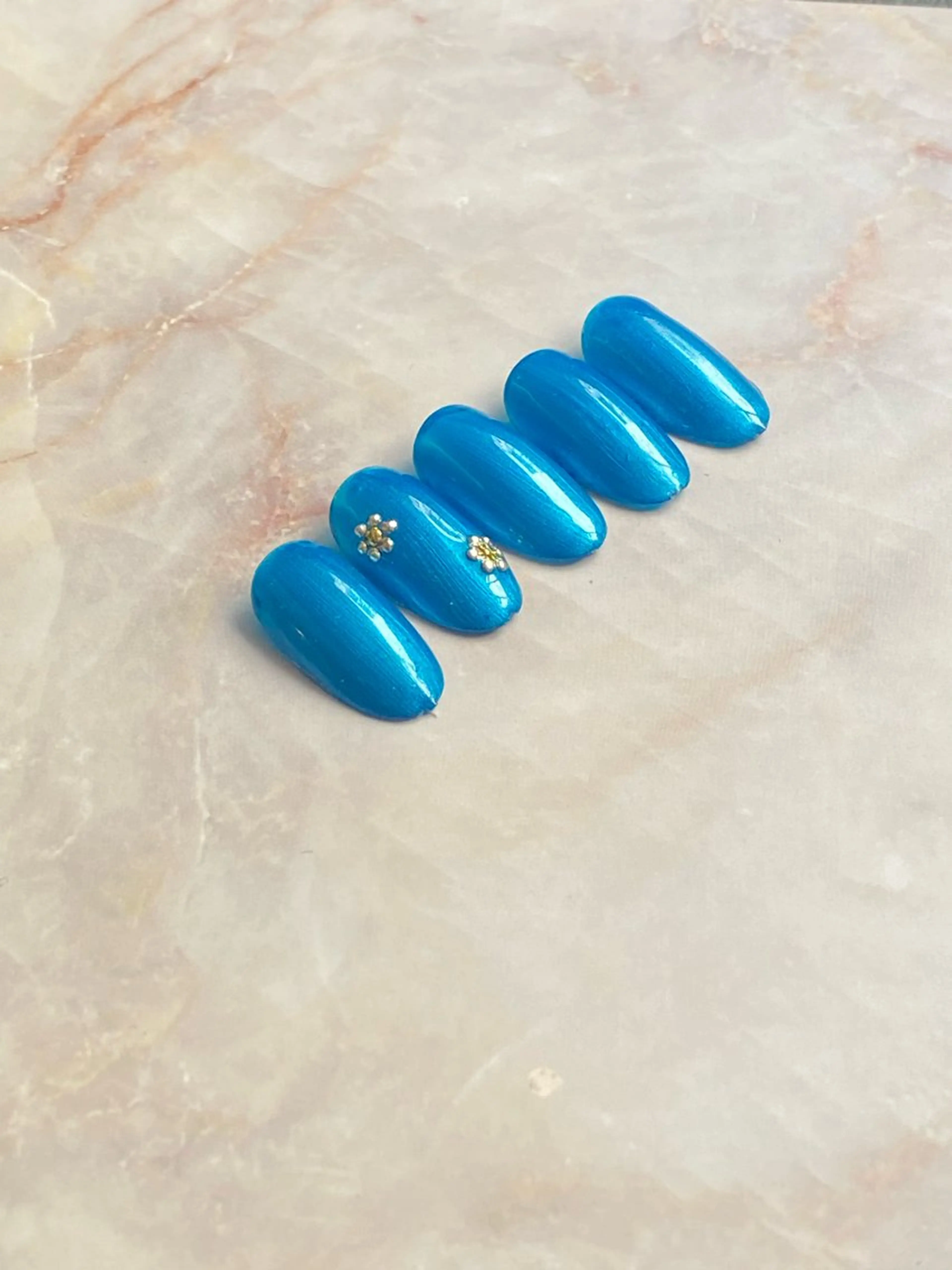 ネイル MaisonMizuho所属・原田 愛那のネイルデザイン