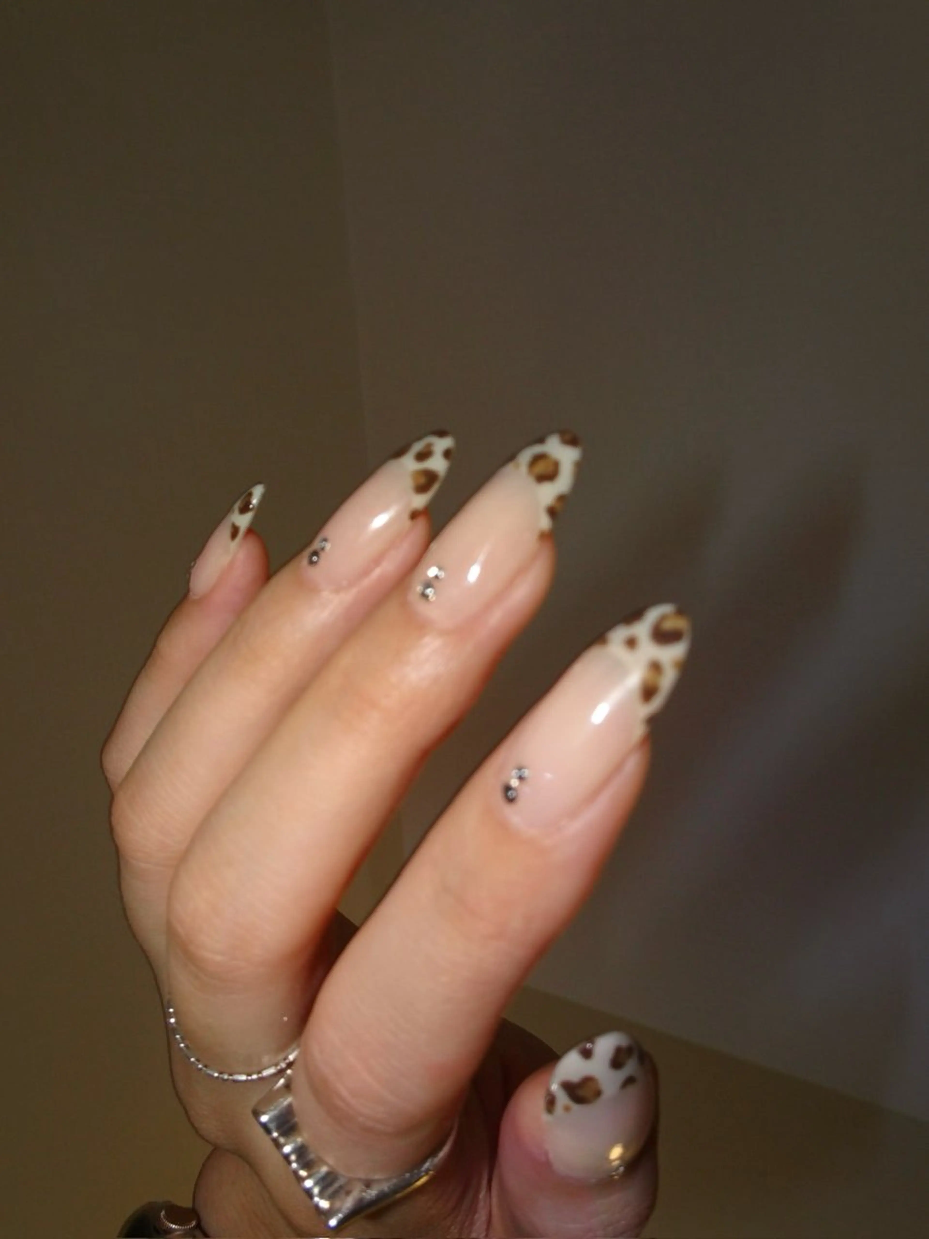 ネイル Ami 🦥のネイルデザイン