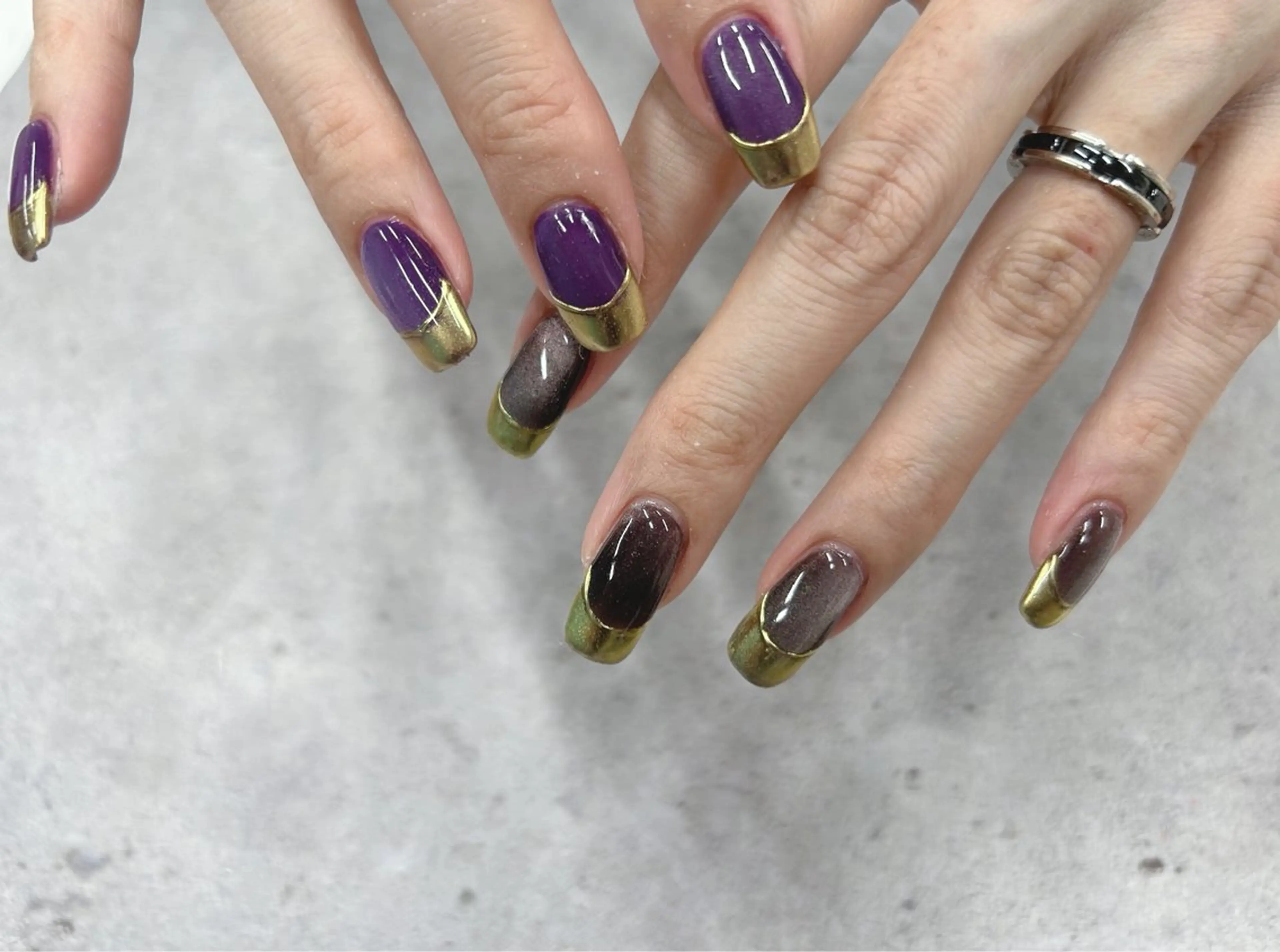 ネイル フレンチネイル マグネットネイル ミラーネイル ハンドネイル Nail Salon agré所属・agré ネイルサロン アグレのネイルデザイン