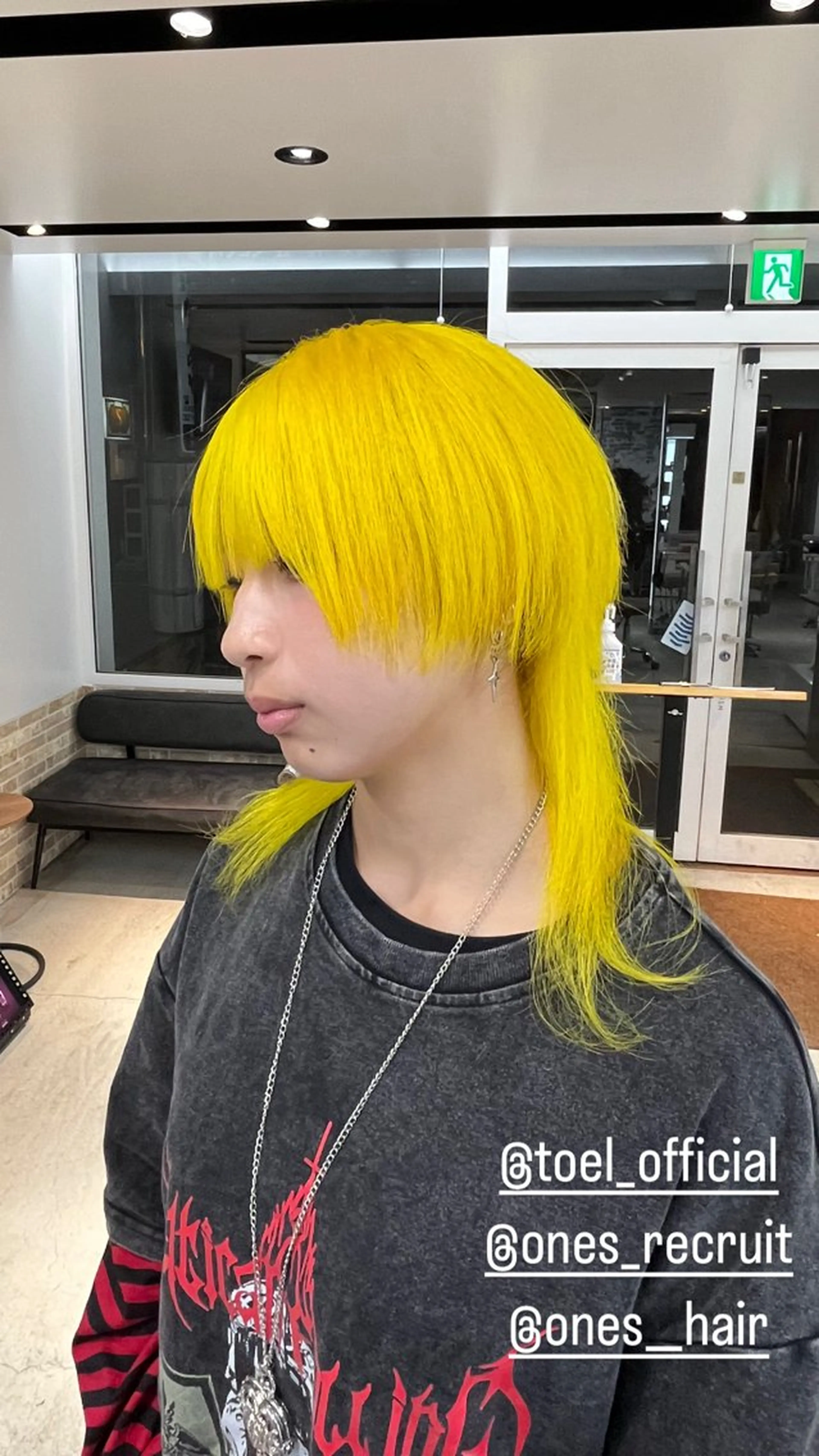 ミディアム カラー イエローカラー ウルフカット メンズ特化/パーマ/ 骨格矯正カット/真人のヘアスタイル