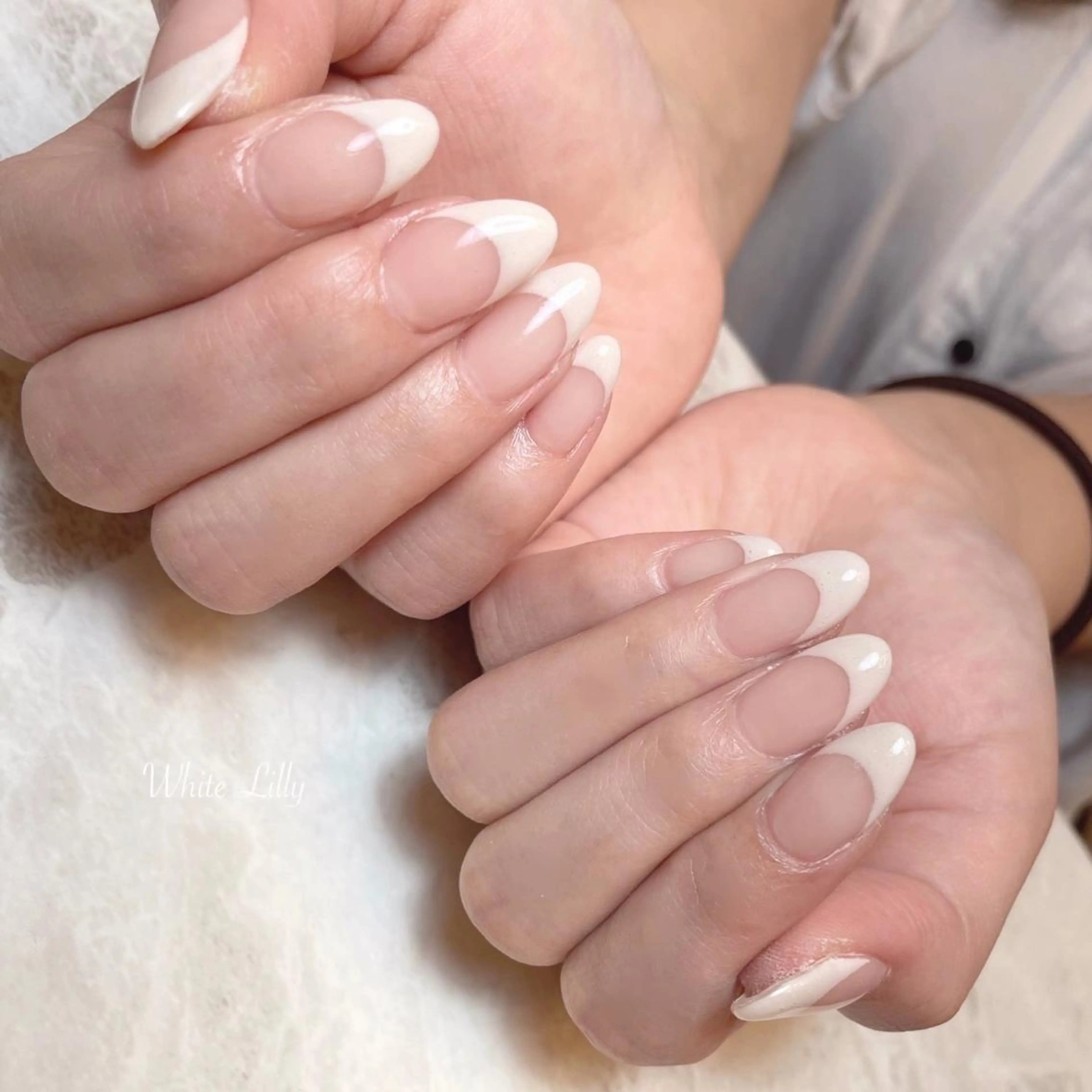 ネイル フレンチネイル シンプルネイル ホワイト ハンドネイル White lily所属・牧田 雅世のネイルデザイン
