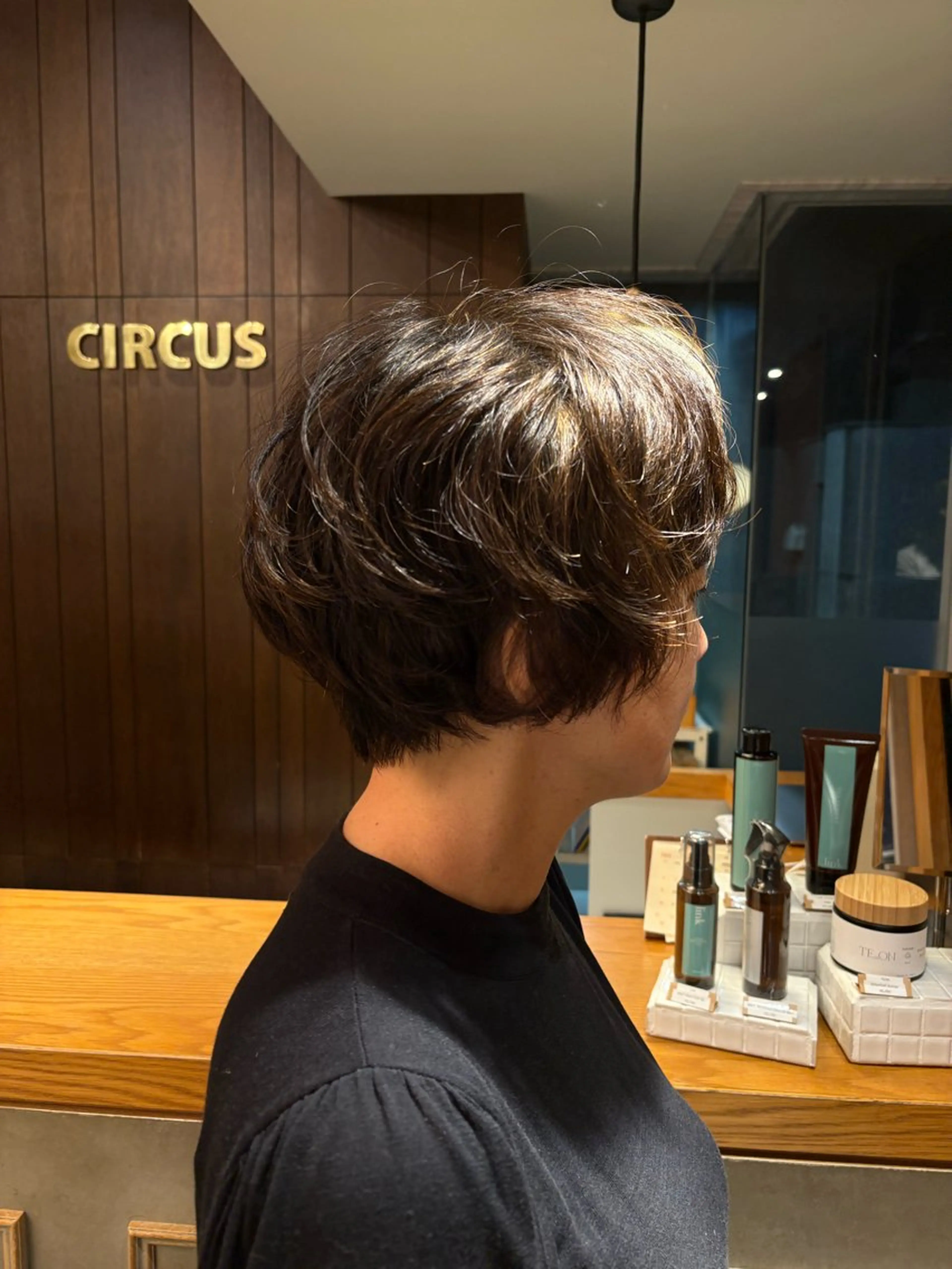 ショート 田内 満里奈のヘアスタイル