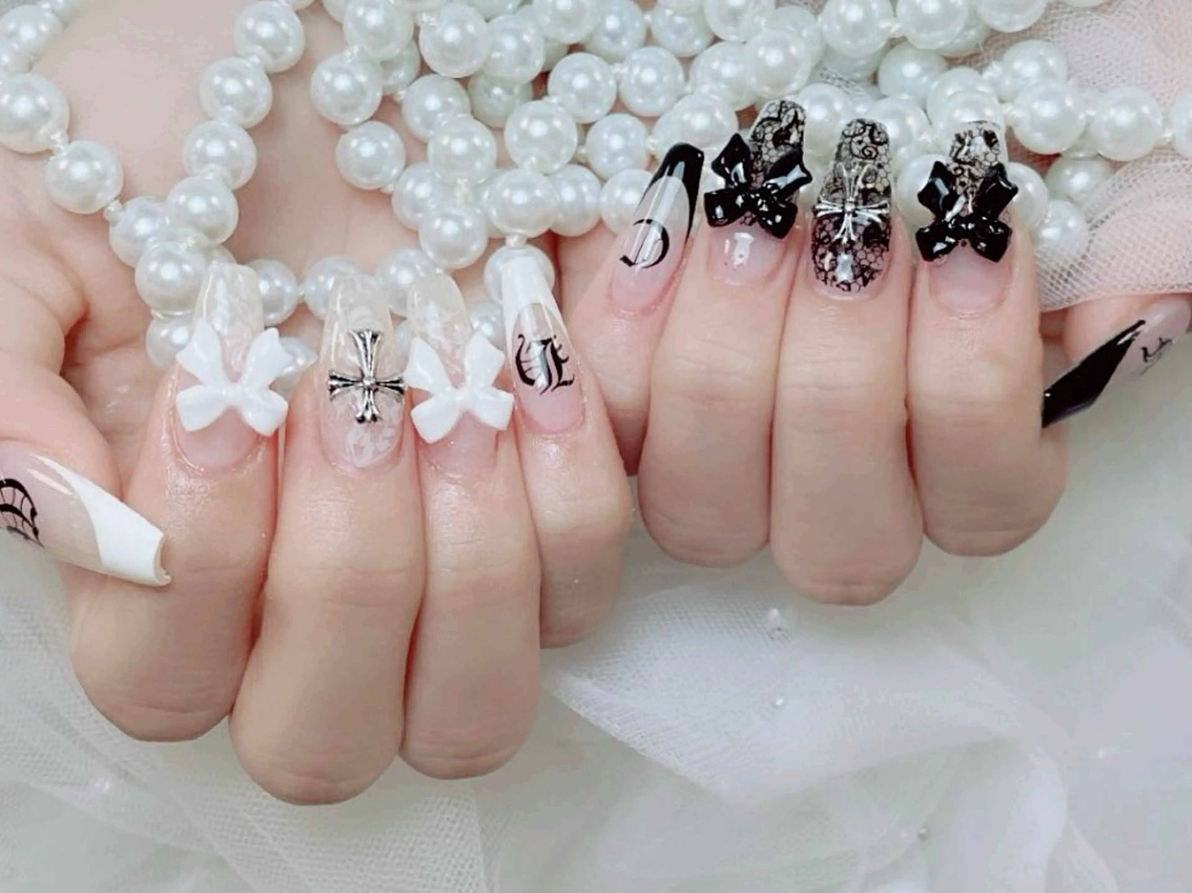 ネイル フレンチネイル ハート 韓国ネイル マグネットネイル マグネットフレンチ ハンドネイル ネイルサロン lotusのネイルデザイン