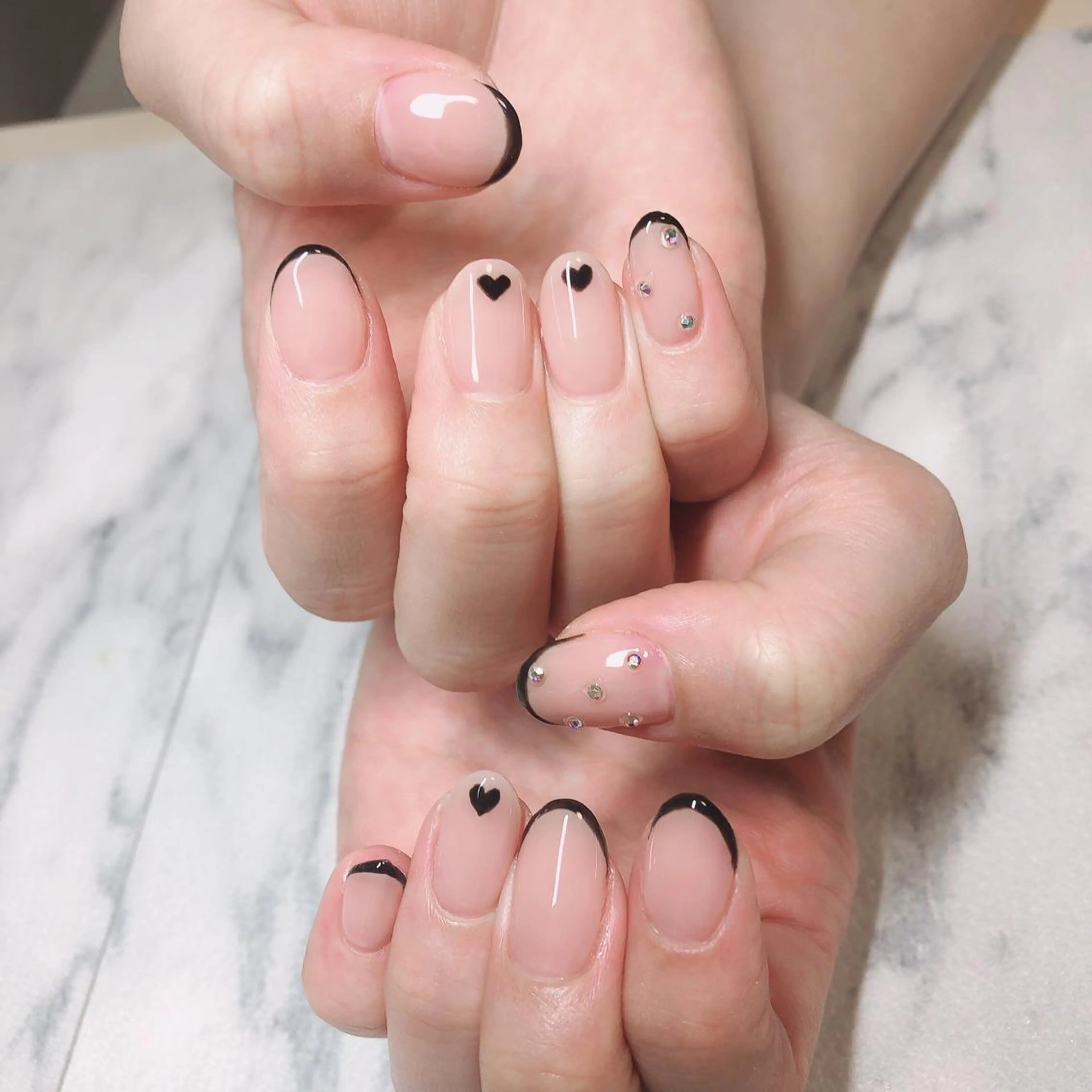 ネイル ハート 結城 怜菜のネイルデザイン