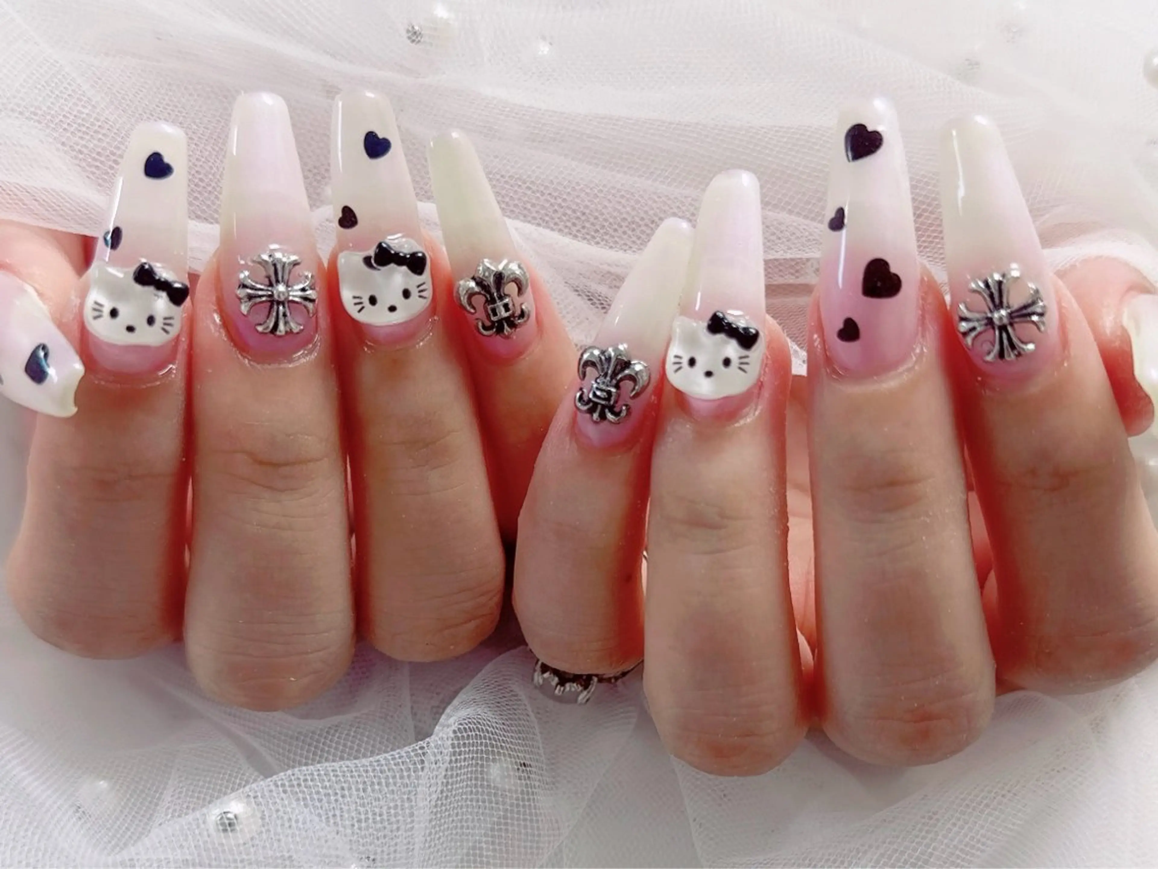 ネイル ハンドネイル ロータス ネイルサロンのネイルデザイン