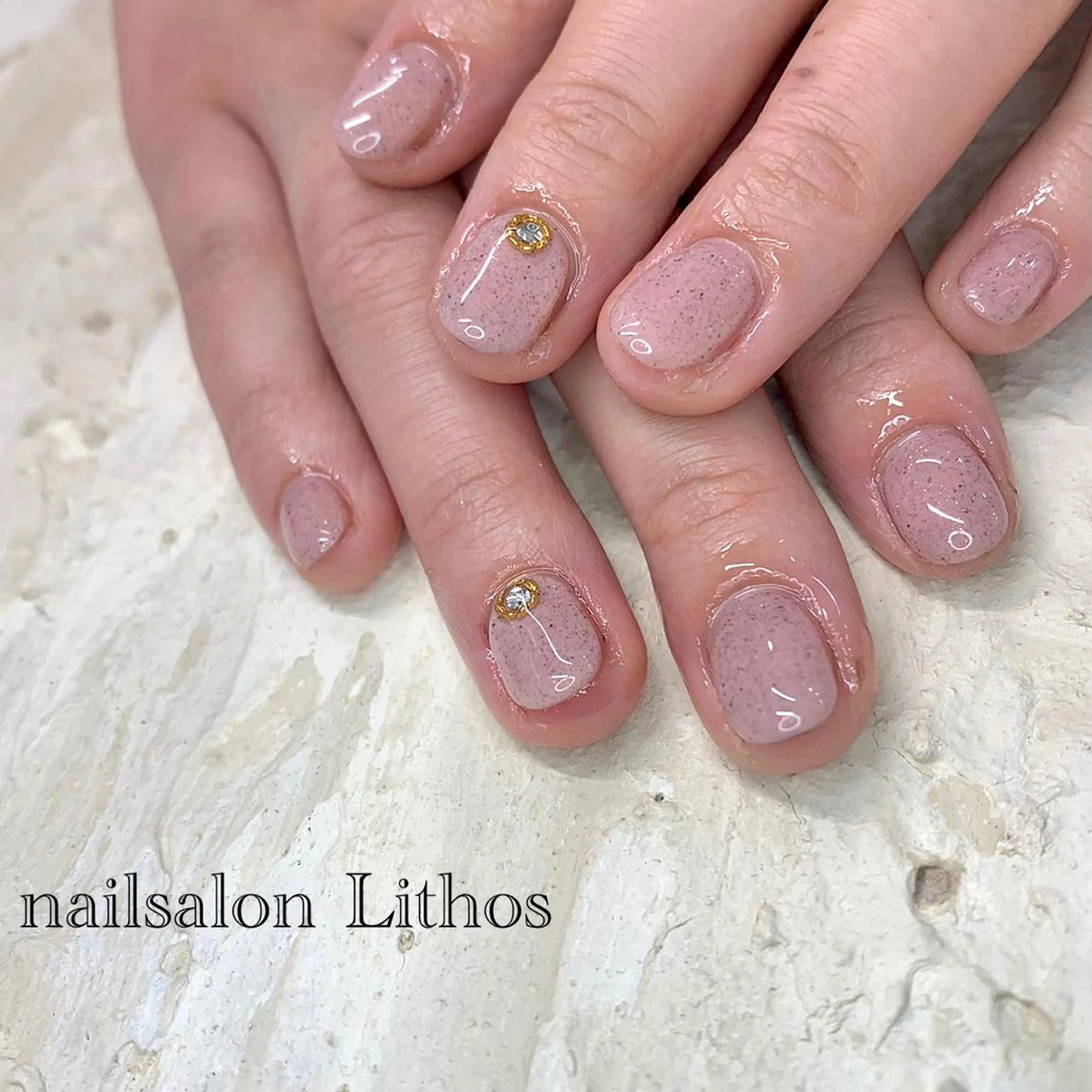 ネイル ジェルネイル ガーリー ハンドネイル nailsalon Lithos所属・nailsalon Recontreのネイルデザイン