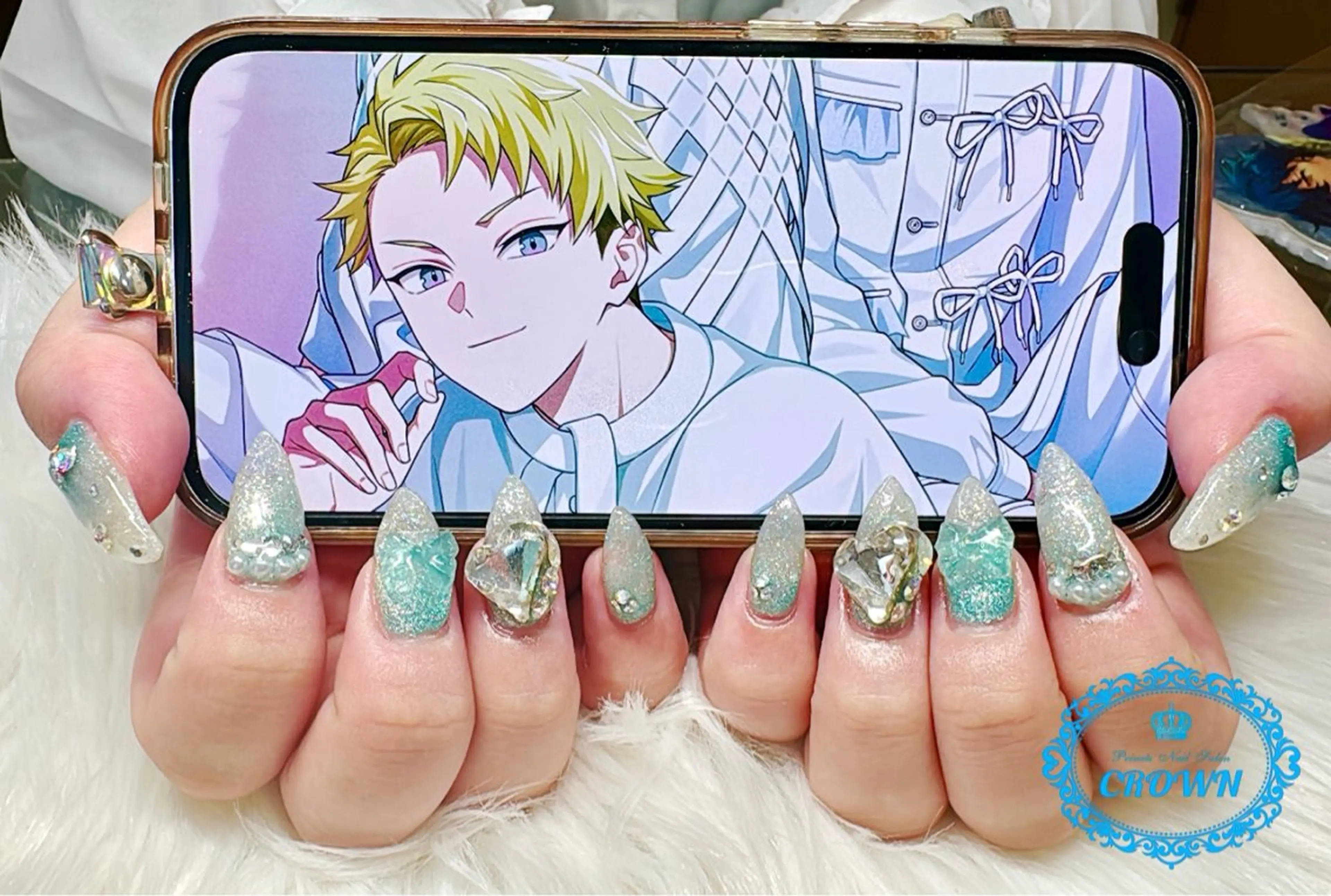 ネイル CROWN プライベートサロンのネイルデザイン