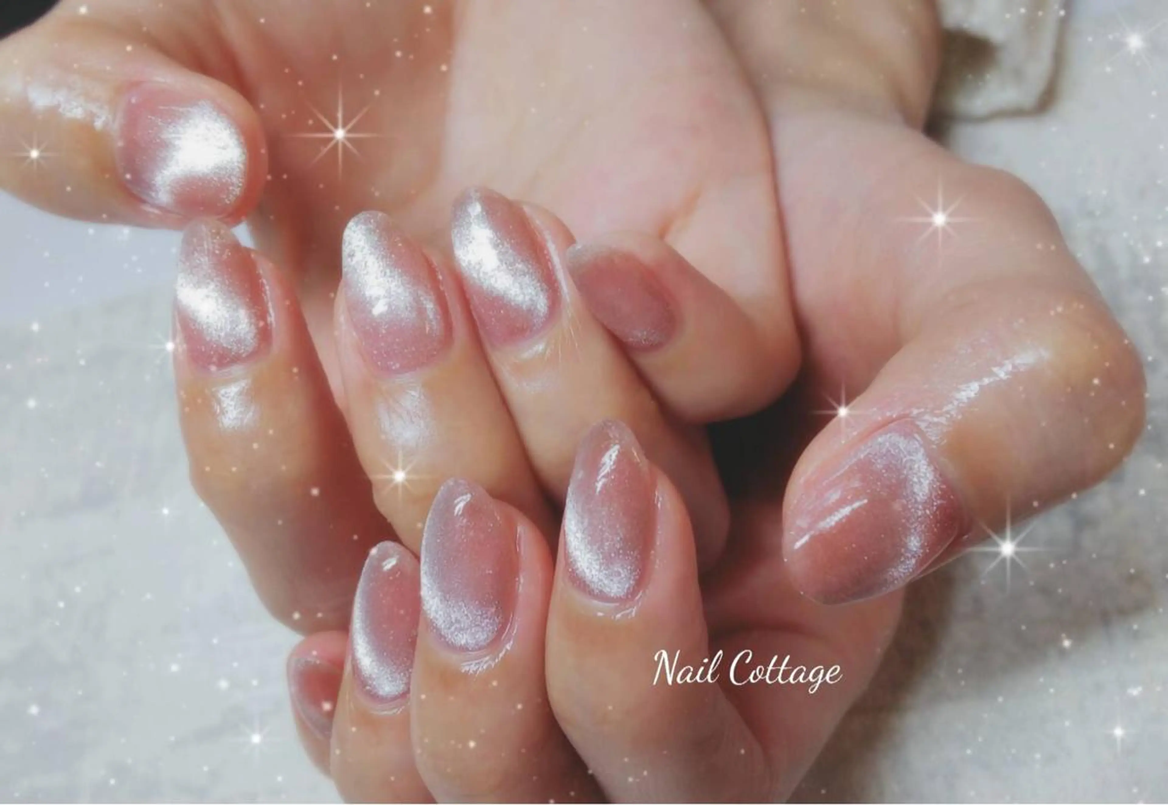 ネイル キラキラネイル マグネットネイル Nail cottageのネイルデザイン