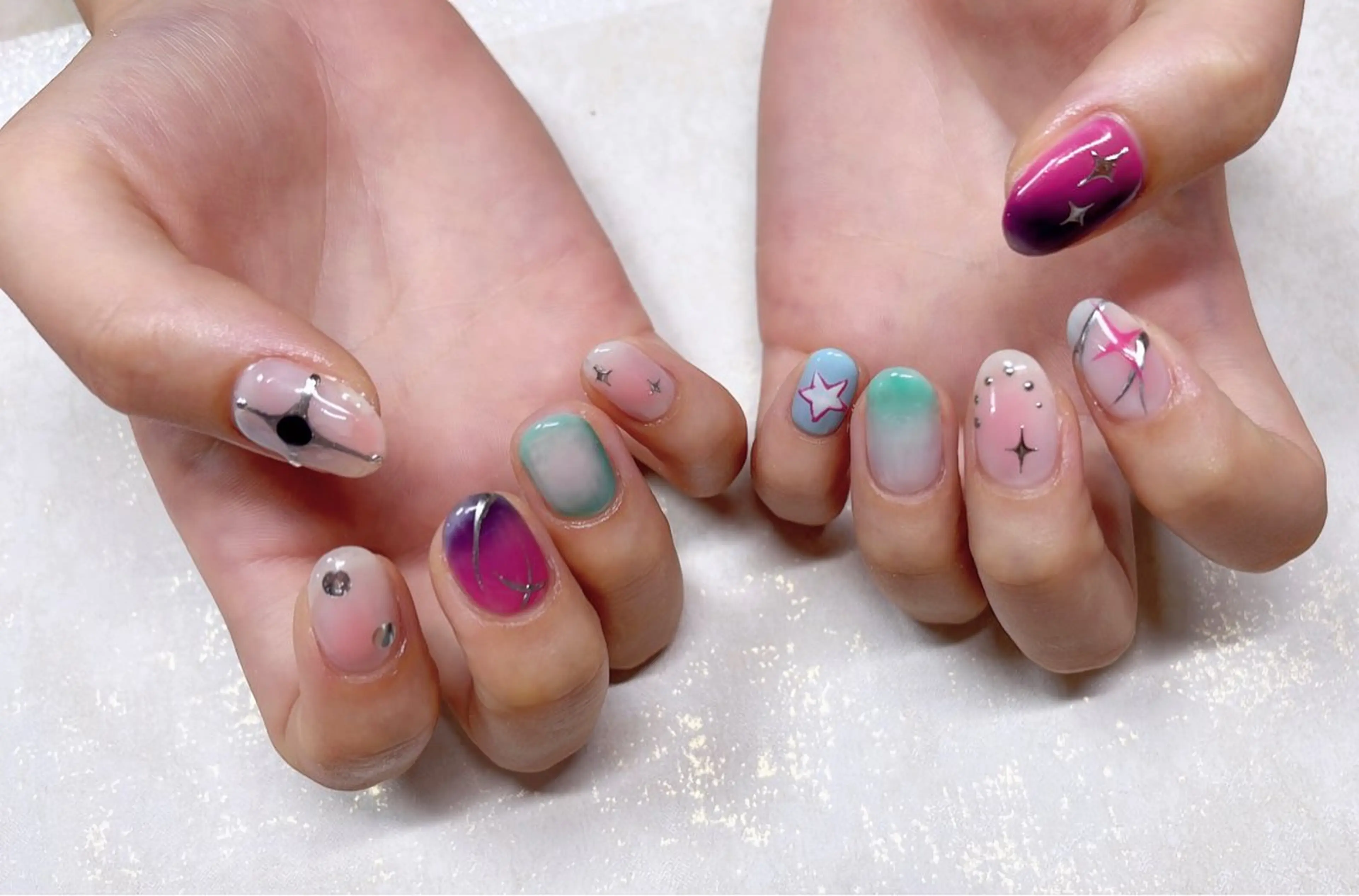 ネイル ハンドネイル COCO ネイルのネイルデザイン