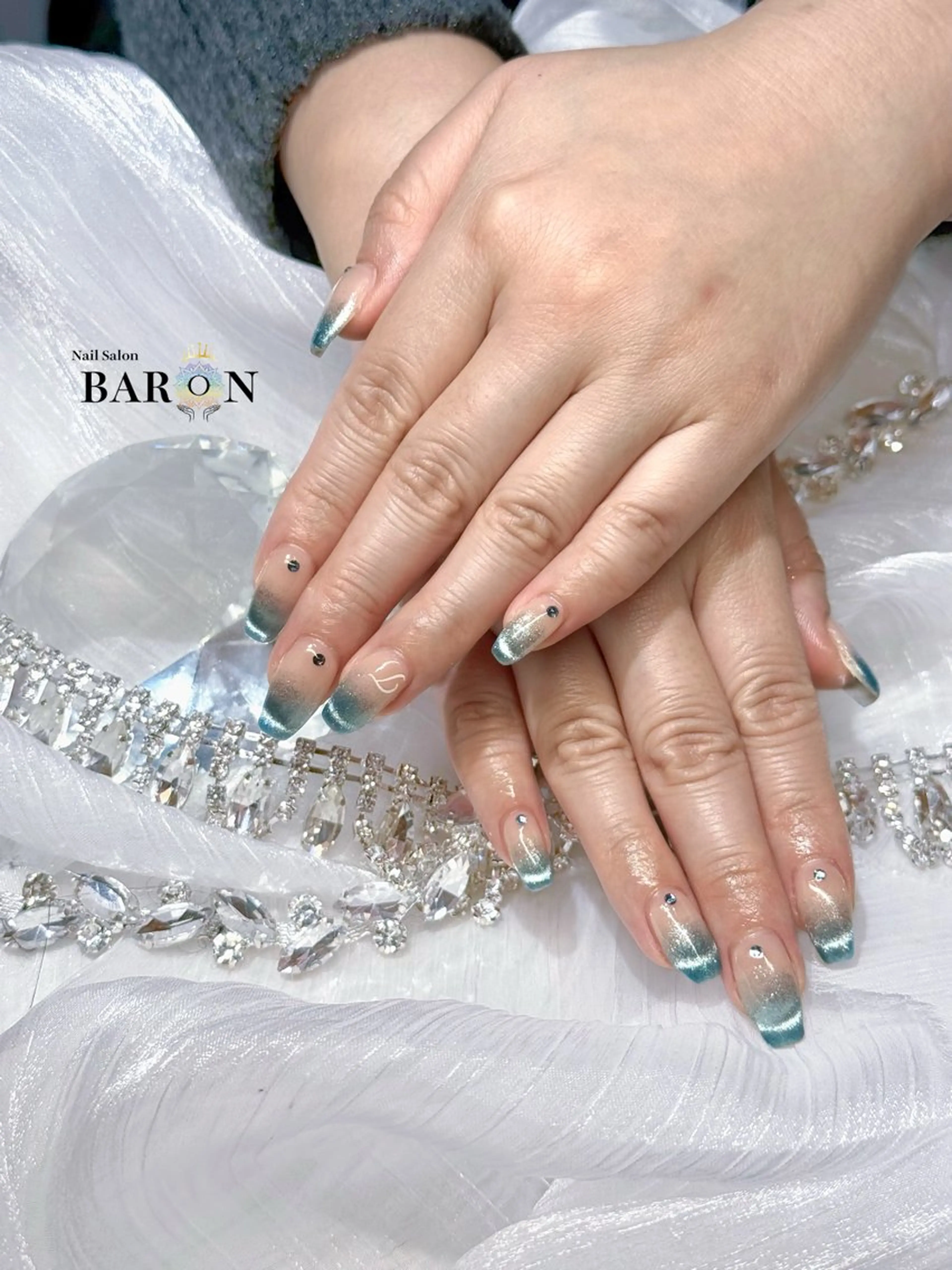 ネイル ハンドネイル BARON LISAのネイルデザイン