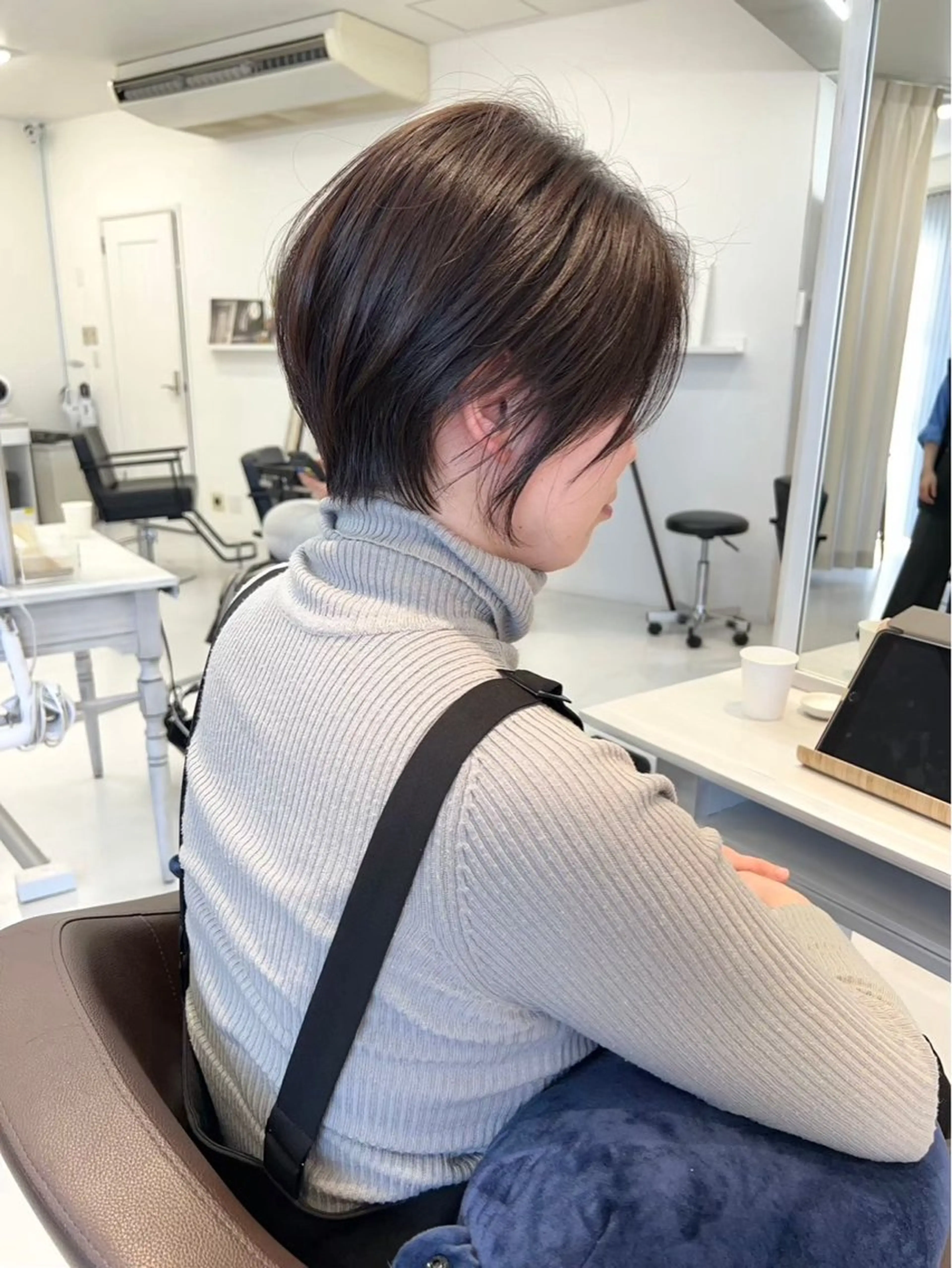 カラー 山崎結菜 🫧透明感カラーのヘアスタイル