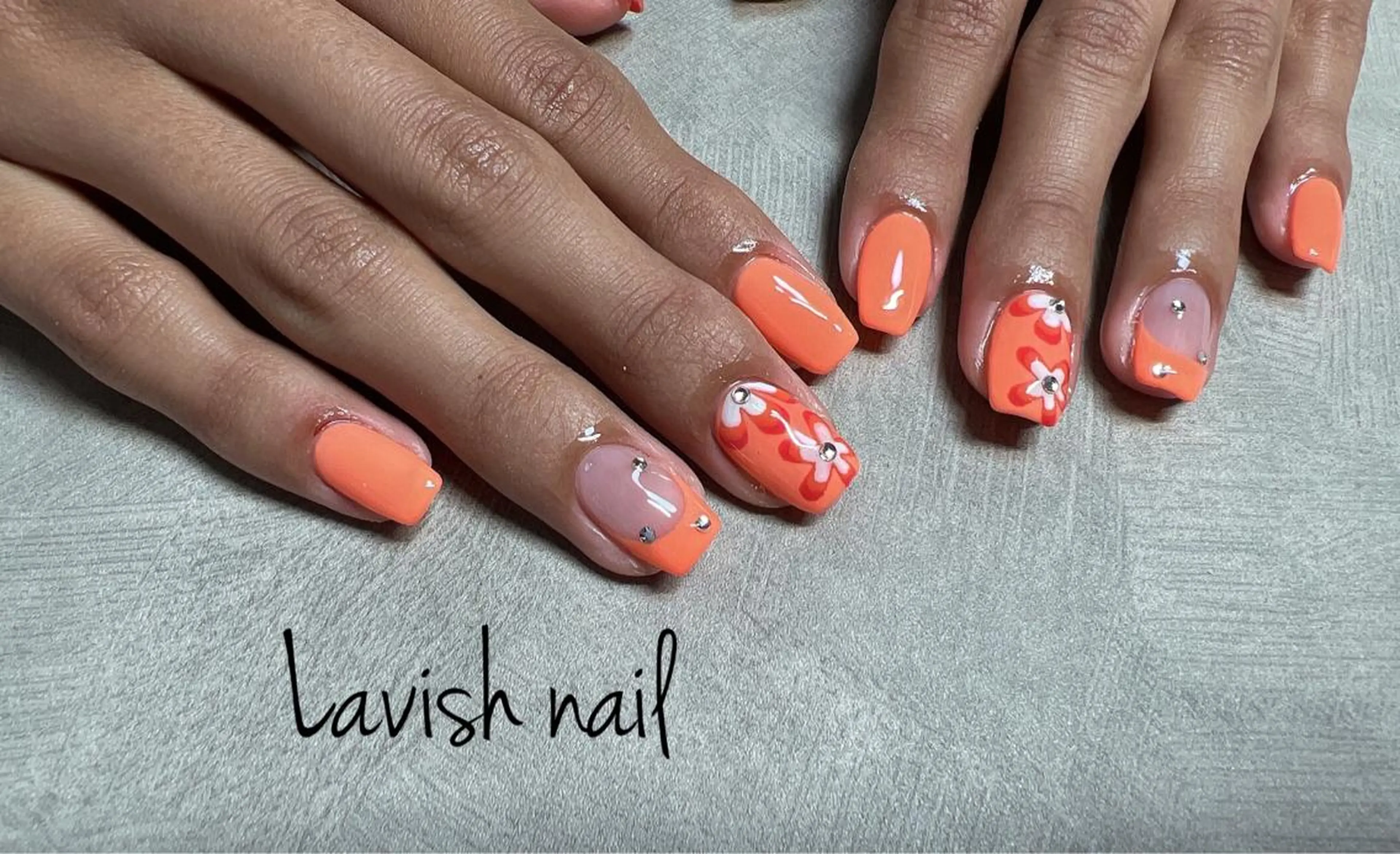 ネイル ハンドネイル Lavish nailのネイルデザイン