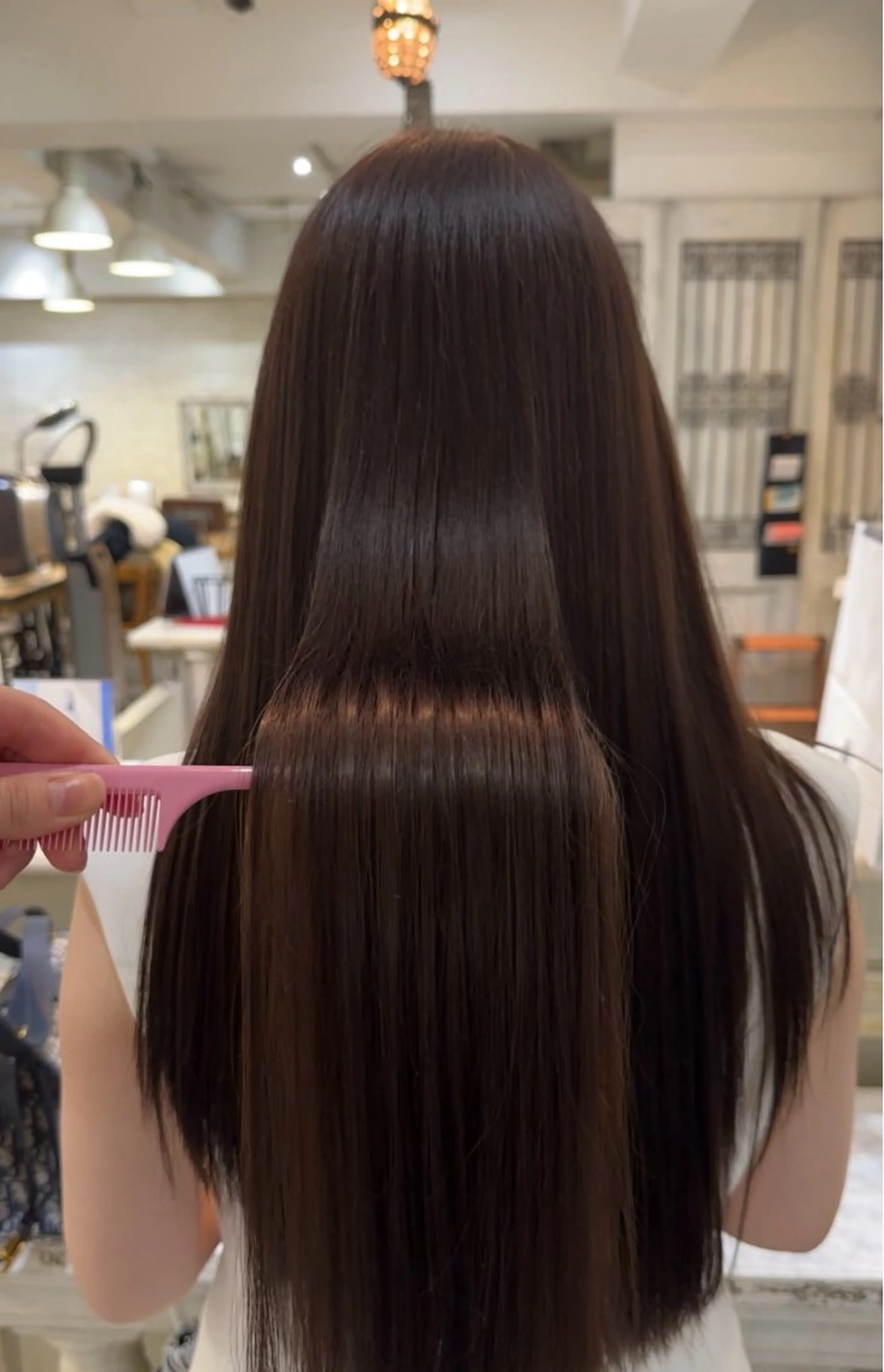 ロング カラー ミタムラ ユナのヘアスタイル