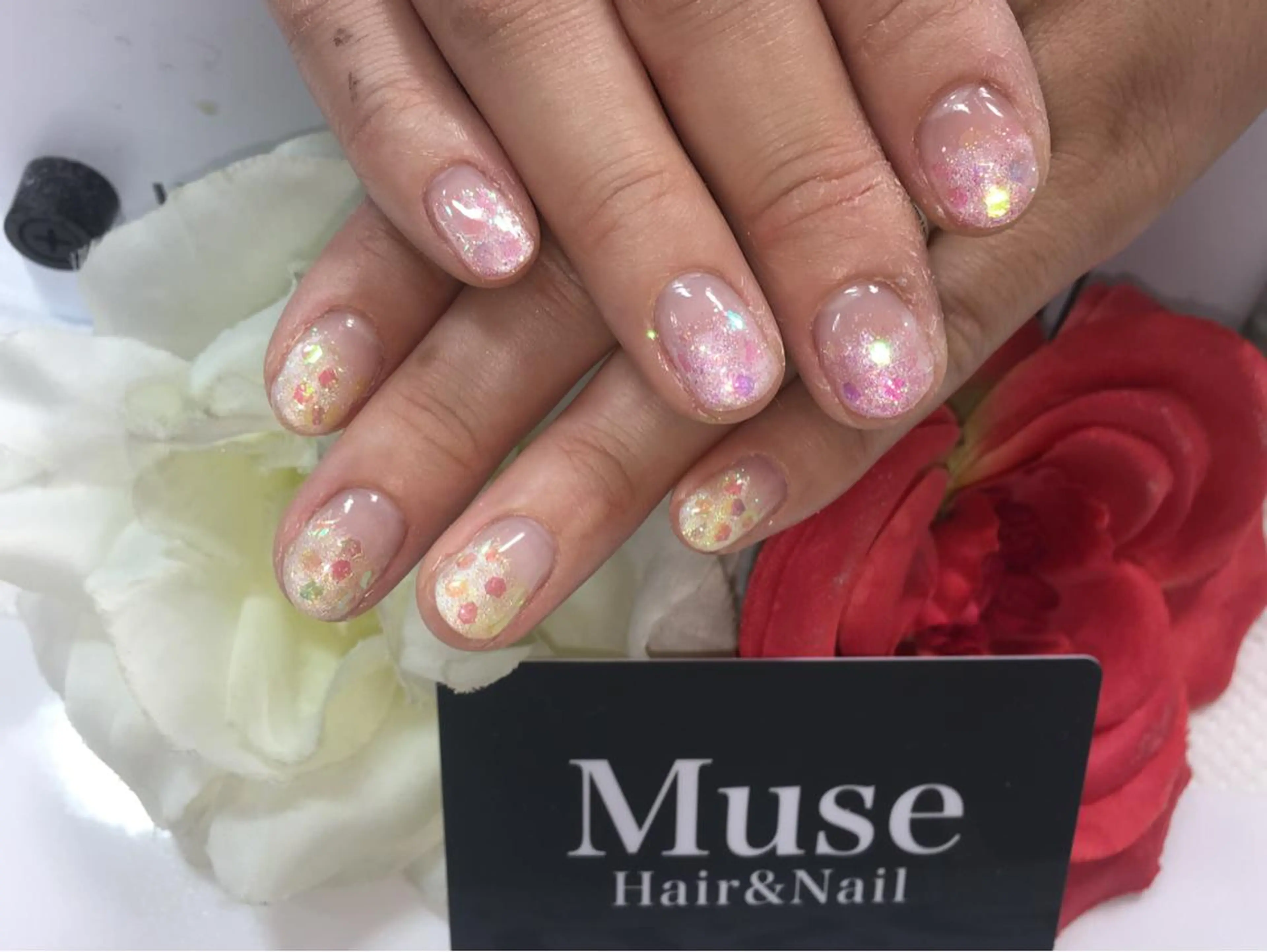 ネイル ホログラムネイル キラキラネイル 隠れ家一戸建て金町 HIROMI 葛飾区のネイルデザイン