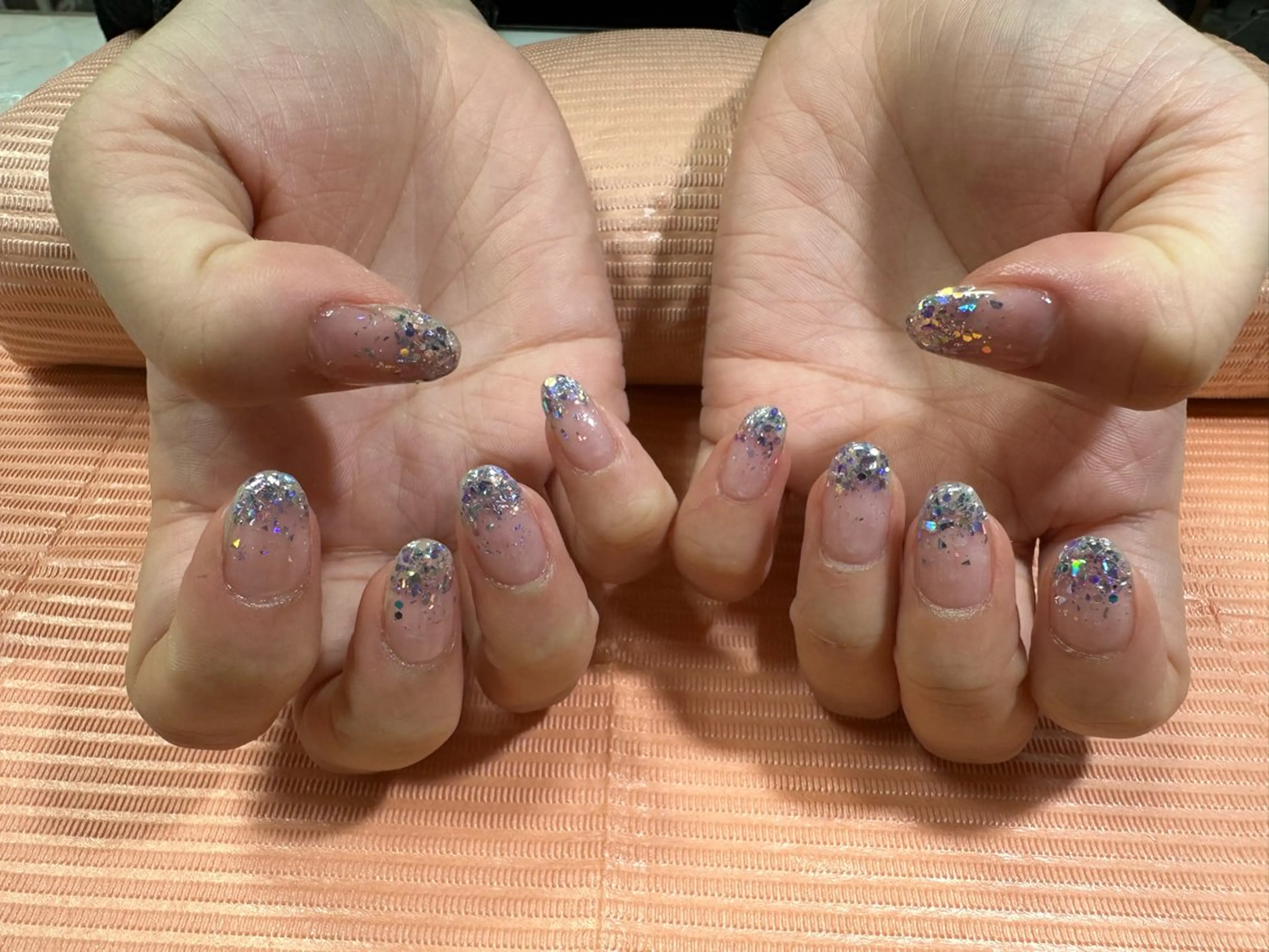 ネイル ラメ(グリッター) Eyelash＆nail Buena 高円寺店所属・【Jr.ネイリスト】 💜serina💜のネイルデザイン