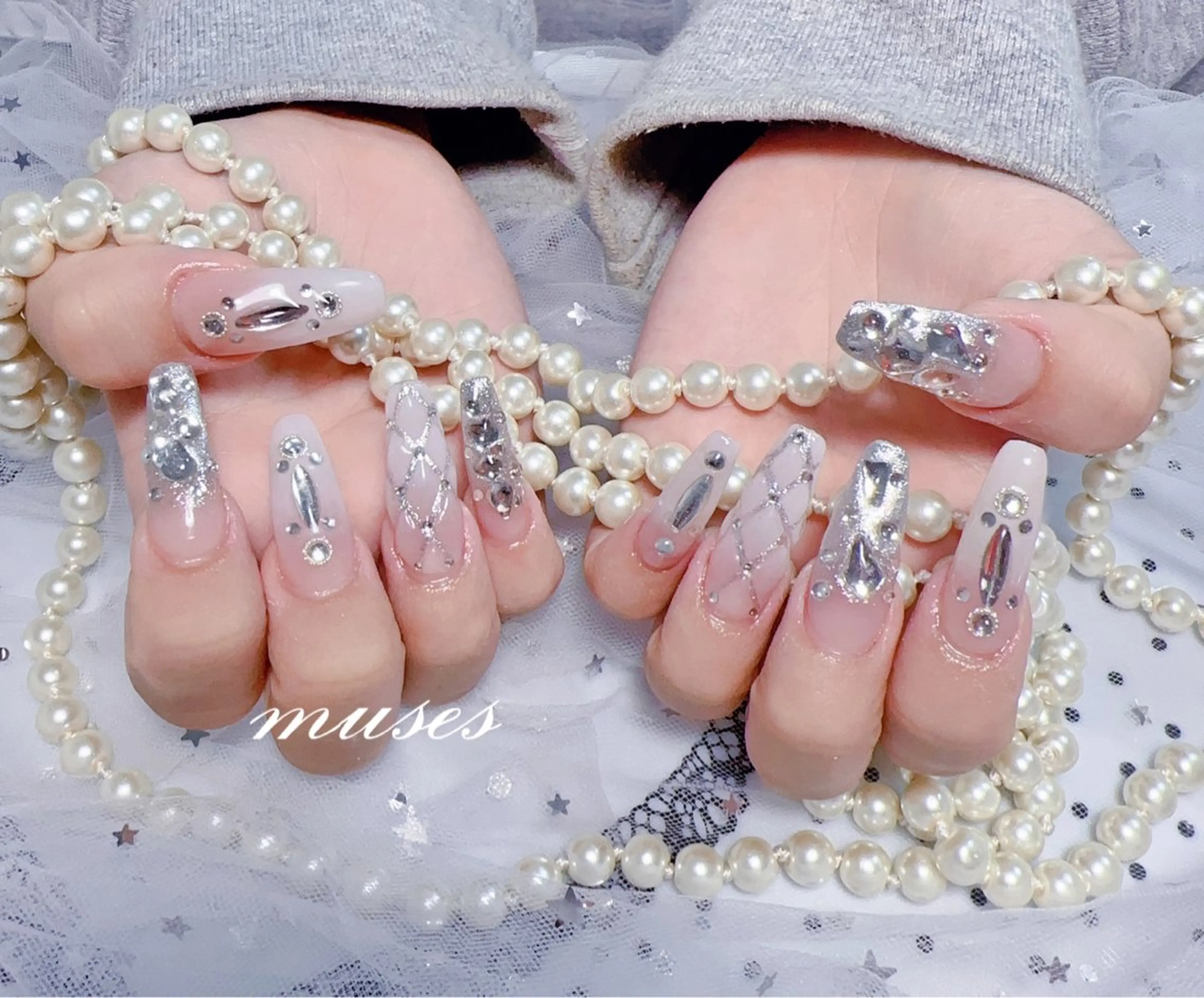 ネイル マグネットネイル 持ち込み ニュアンスネイル ワンカラーネイル シンプルネイル MUSES  NAIL  SALON所属・MUSES ネイルのネイルデザイン