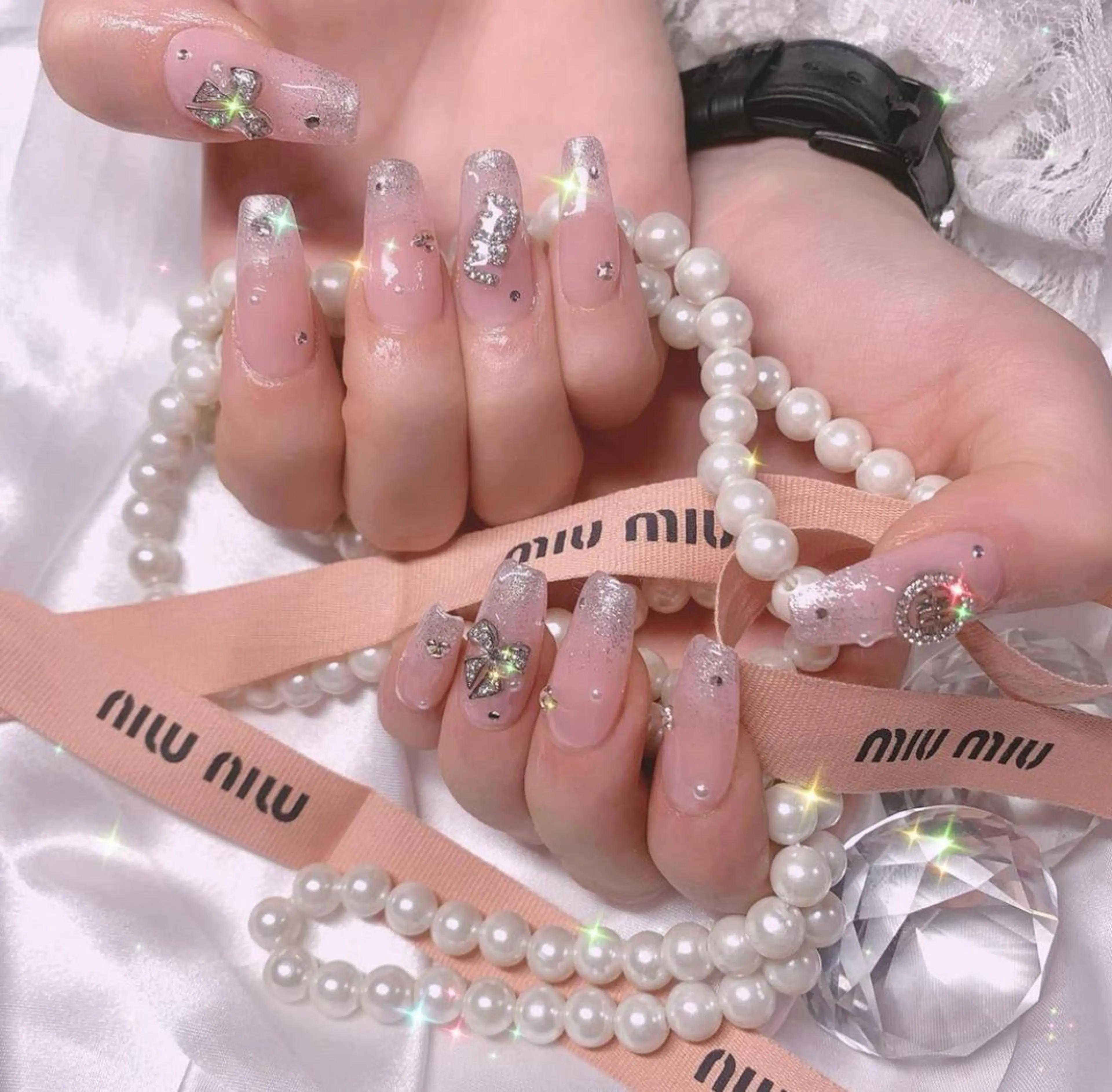 ネイル アートネイル オーロラネイル 成人式 フットネイル 韓国ネイル Yudia -neon-のネイルデザイン