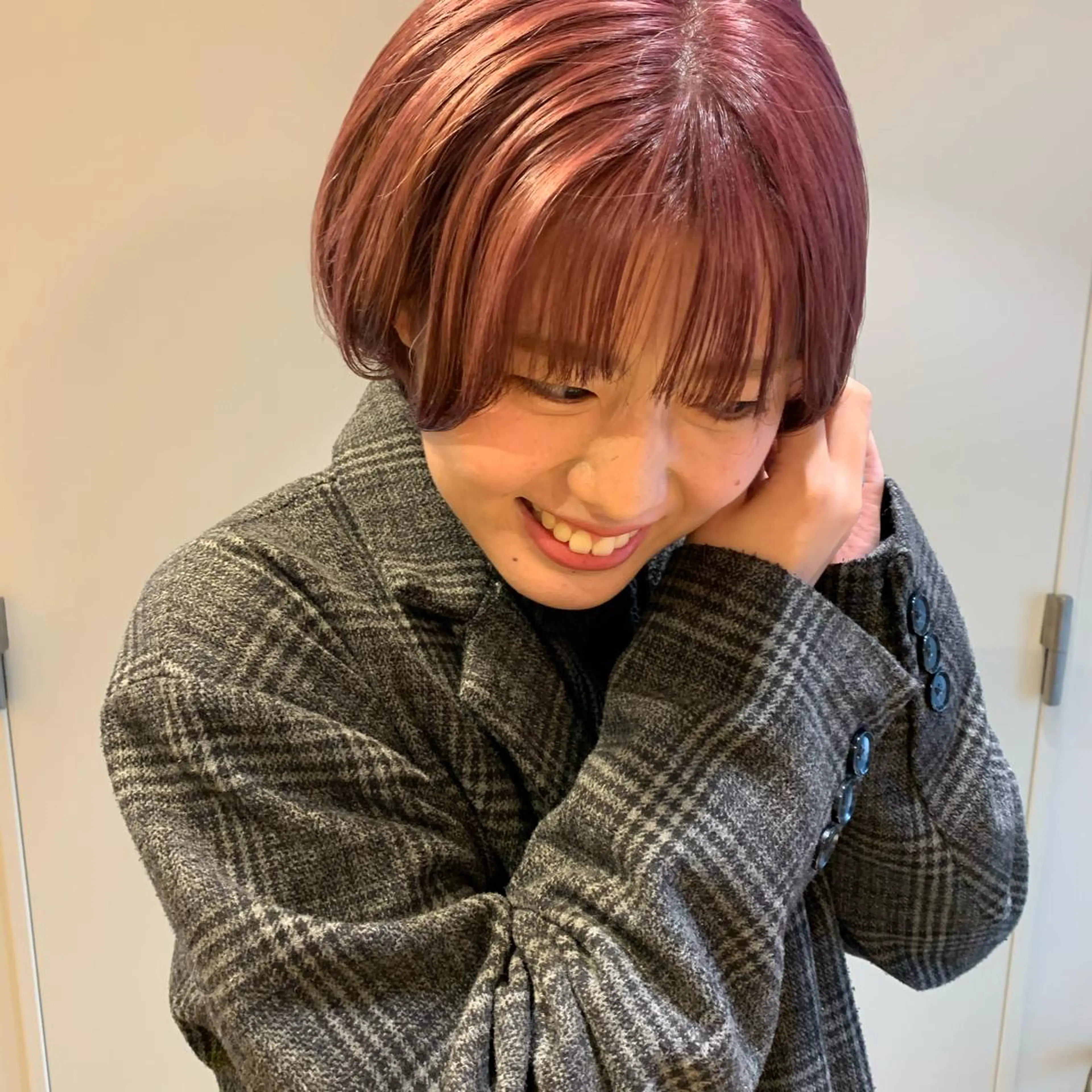 ショート カラー AR.MARA hair  studio所属・ウェーブパーマ サトウヒカルのヘアスタイル