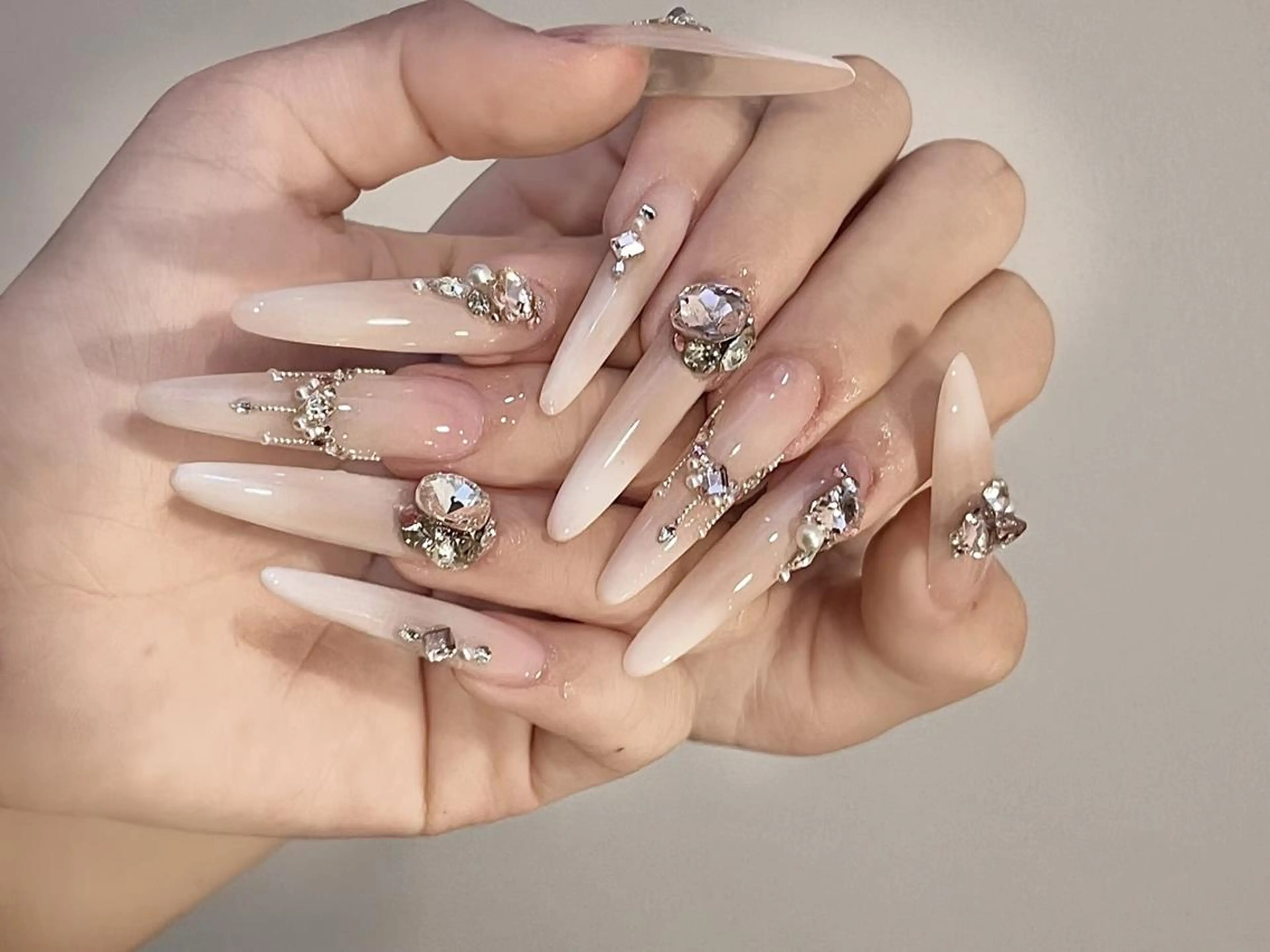 ネイル Minminネイル 💅スイスイのネイルデザイン