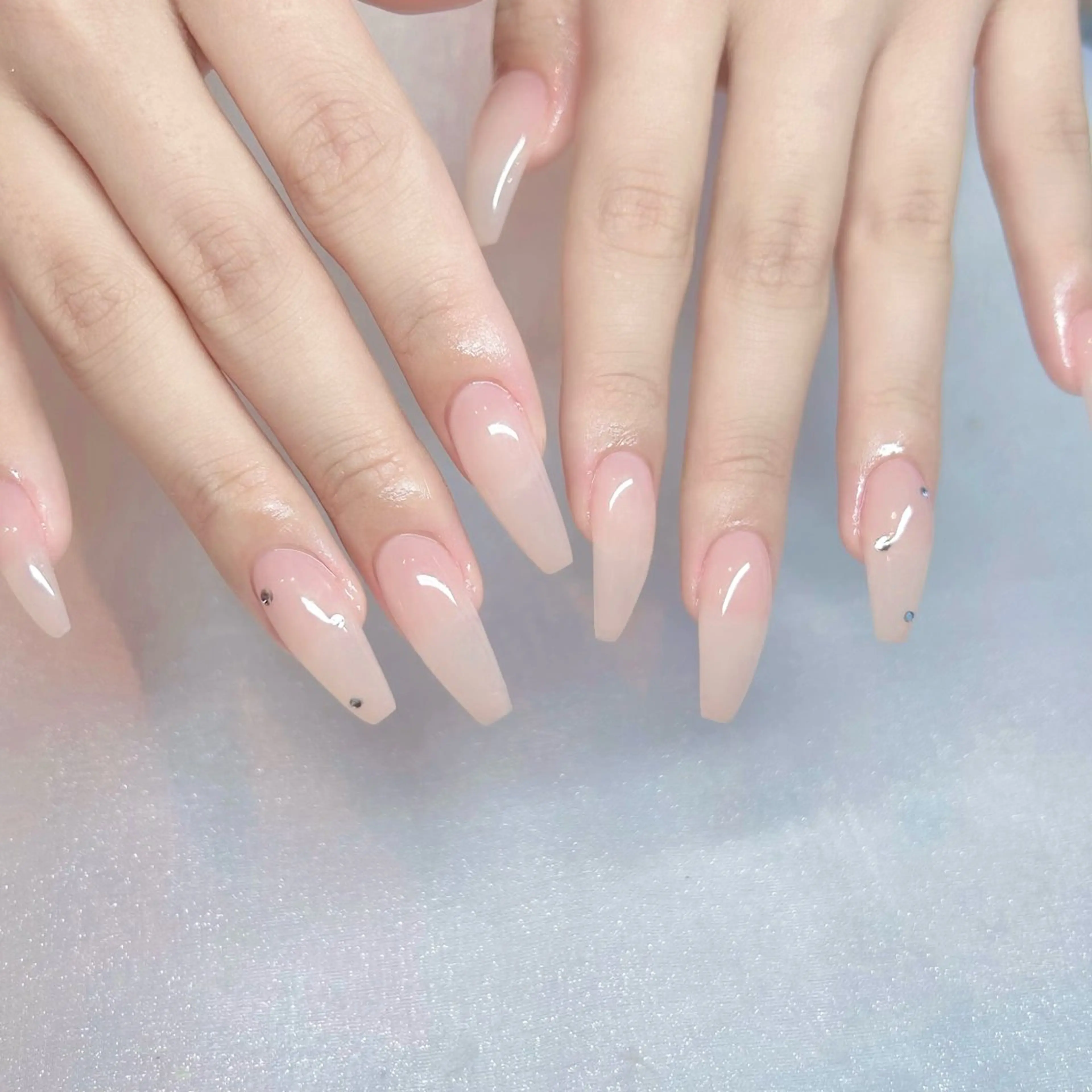 hand 2本アートの写真