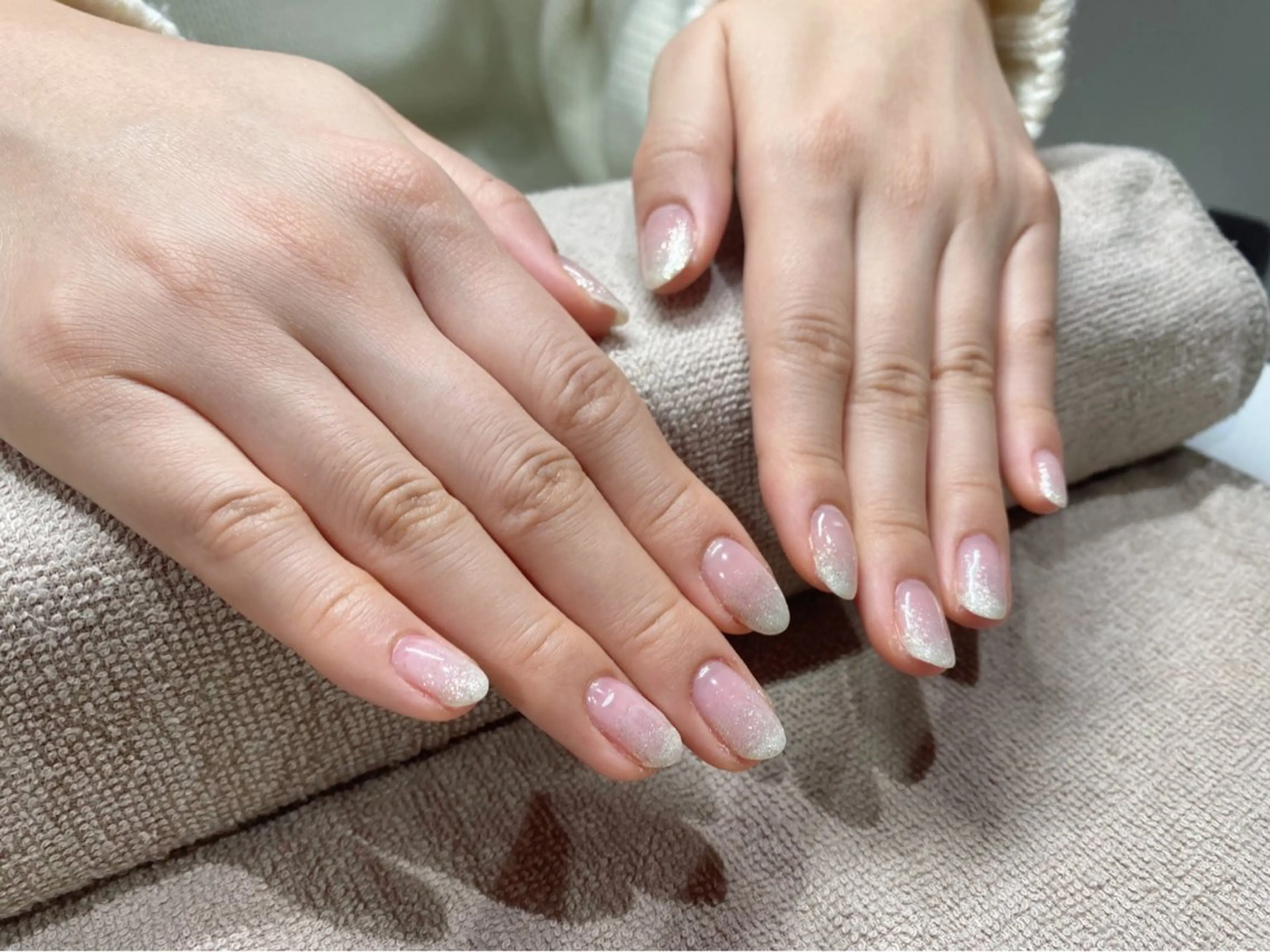 ネイル フットネイル グラデーション ラメ(グリッター) ラメグラデーション ワンカラーネイル nail今村 澪奈のネイルデザイン