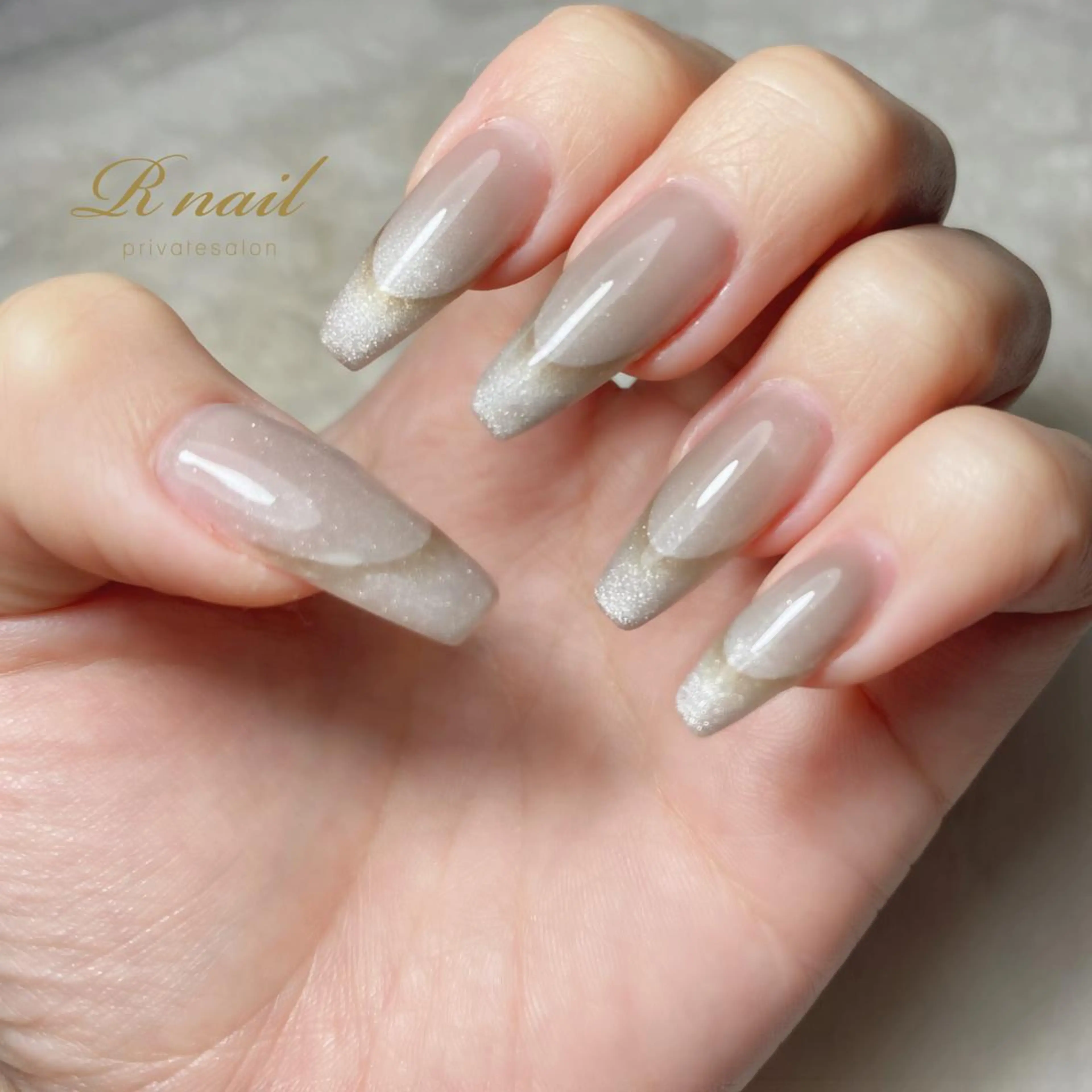 ネイル R nailのネイルデザイン