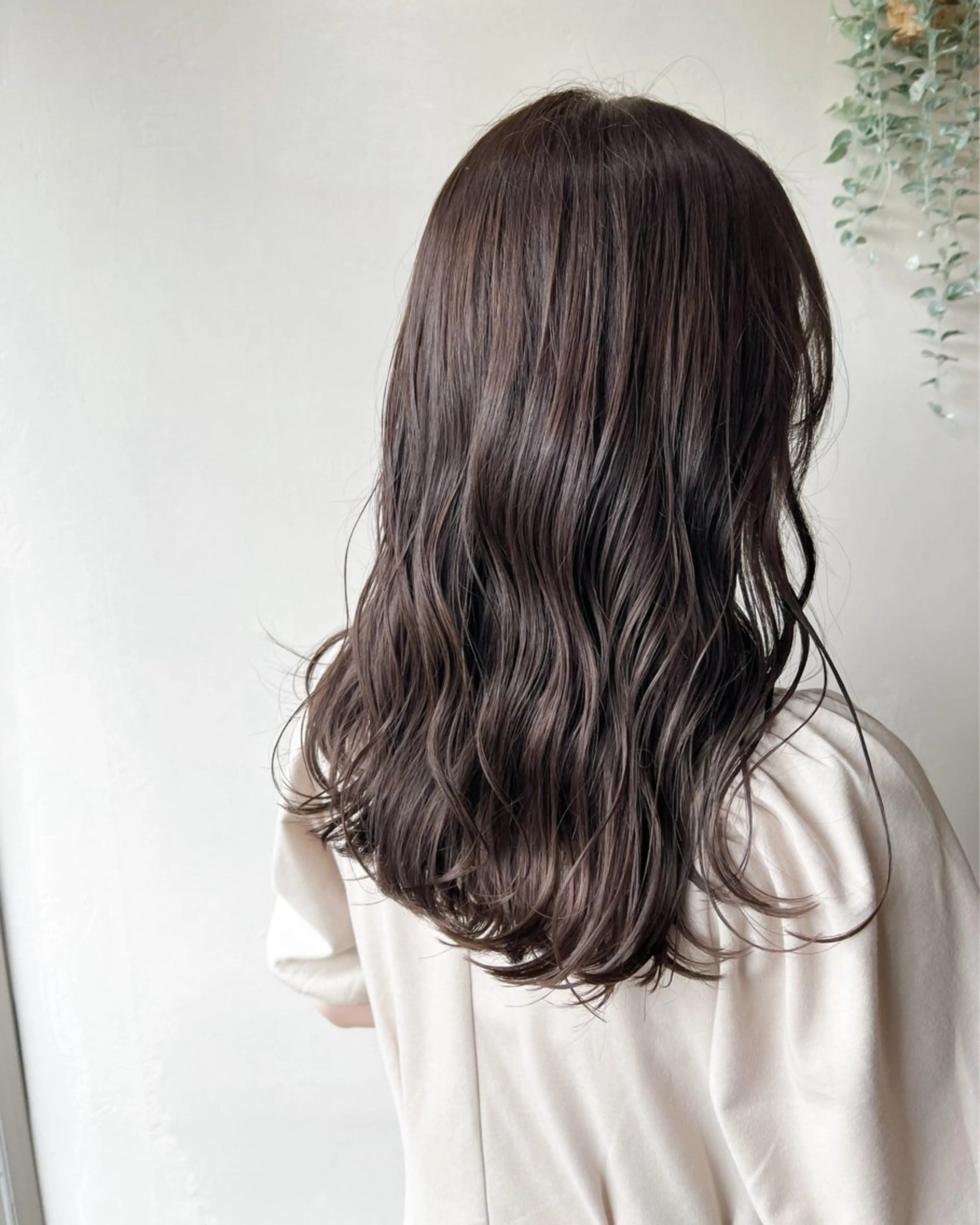 セミロング カラー AIconic nagoya所属・縮毛矯正/ レイヤー/ミディアムのヘアスタイル