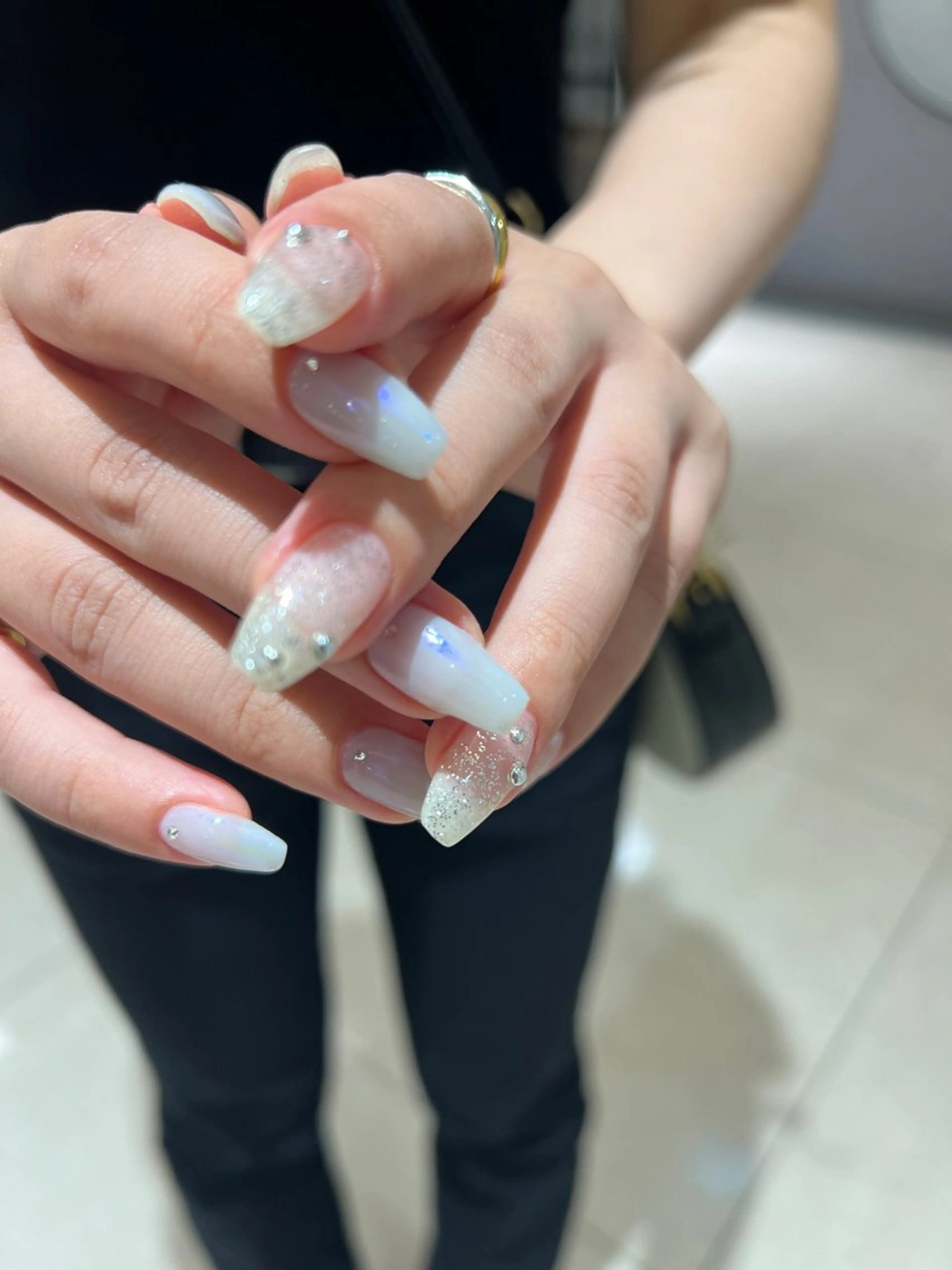 ネイル 夏ネイル ハンドネイル 個性派ニュアンス nuts nail所属・【池袋】nuts nail　なつみのネイルデザイン