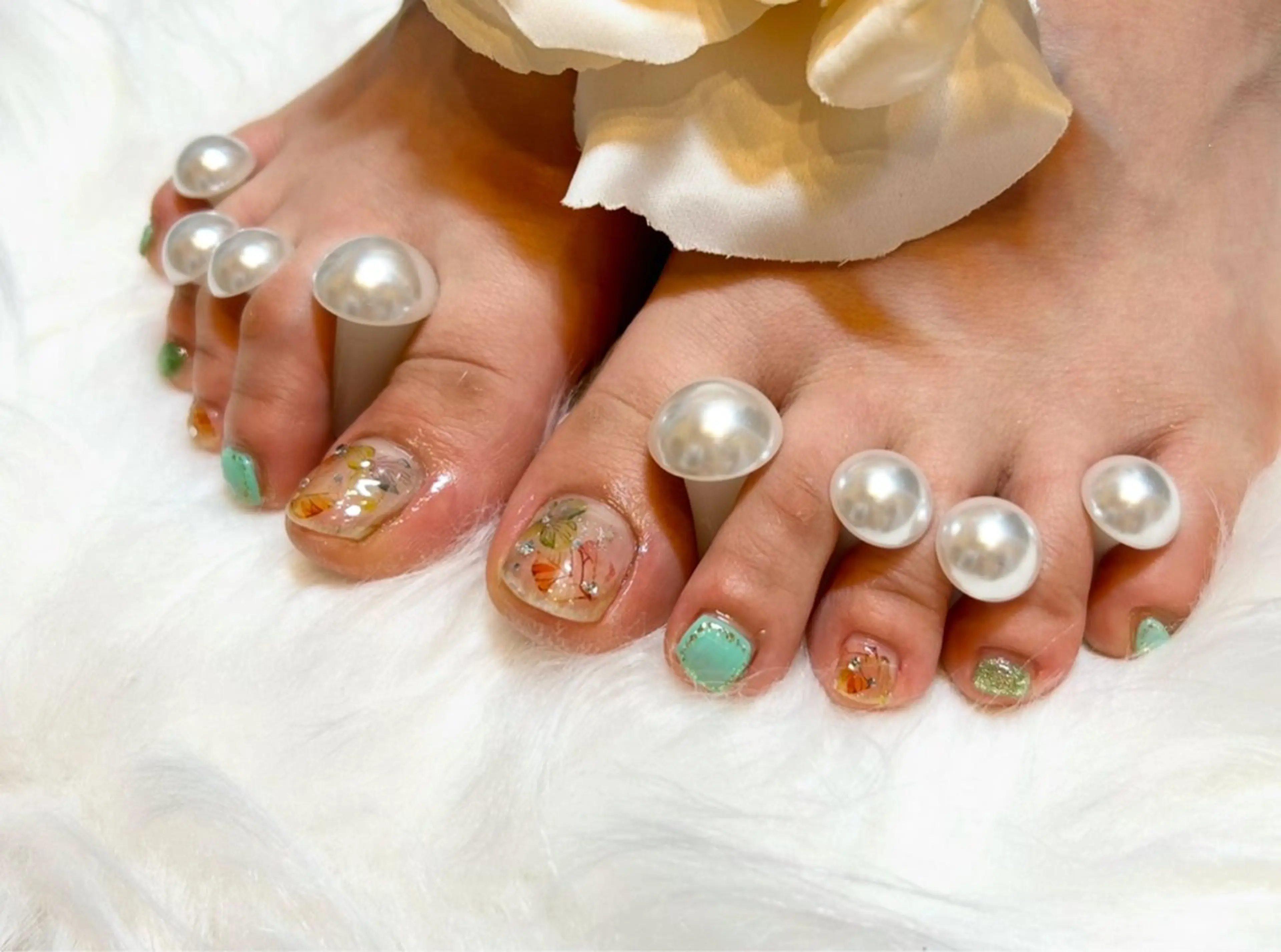 ネイル 持ち込み フットネイル 頑張る女性の味方✴︎ M.i　nail ♡のネイルデザイン