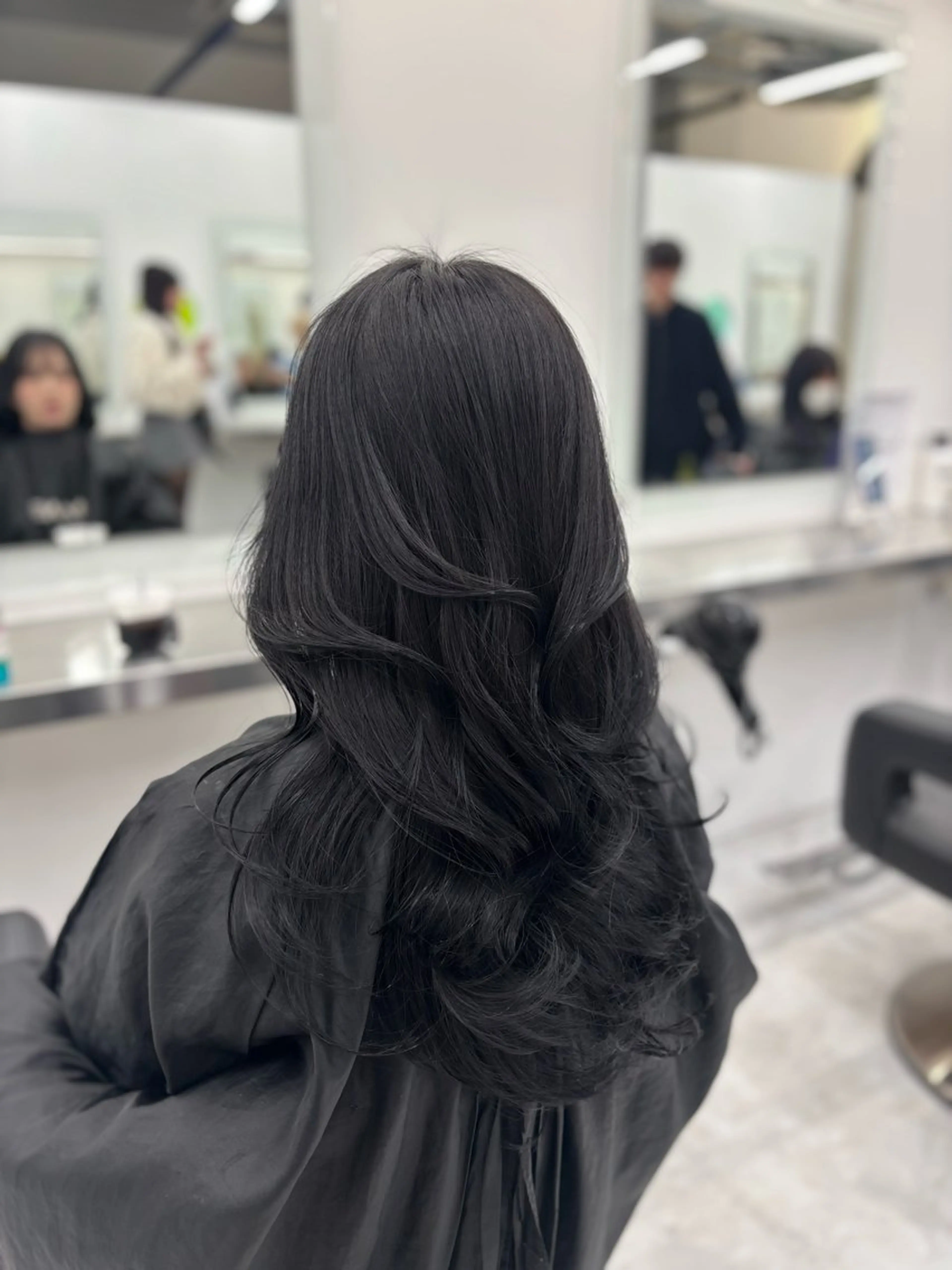 ロング カラー カット ヘアカラー 韓国風暗髪ヘア🤍 🫧MIREIのヘアスタイル