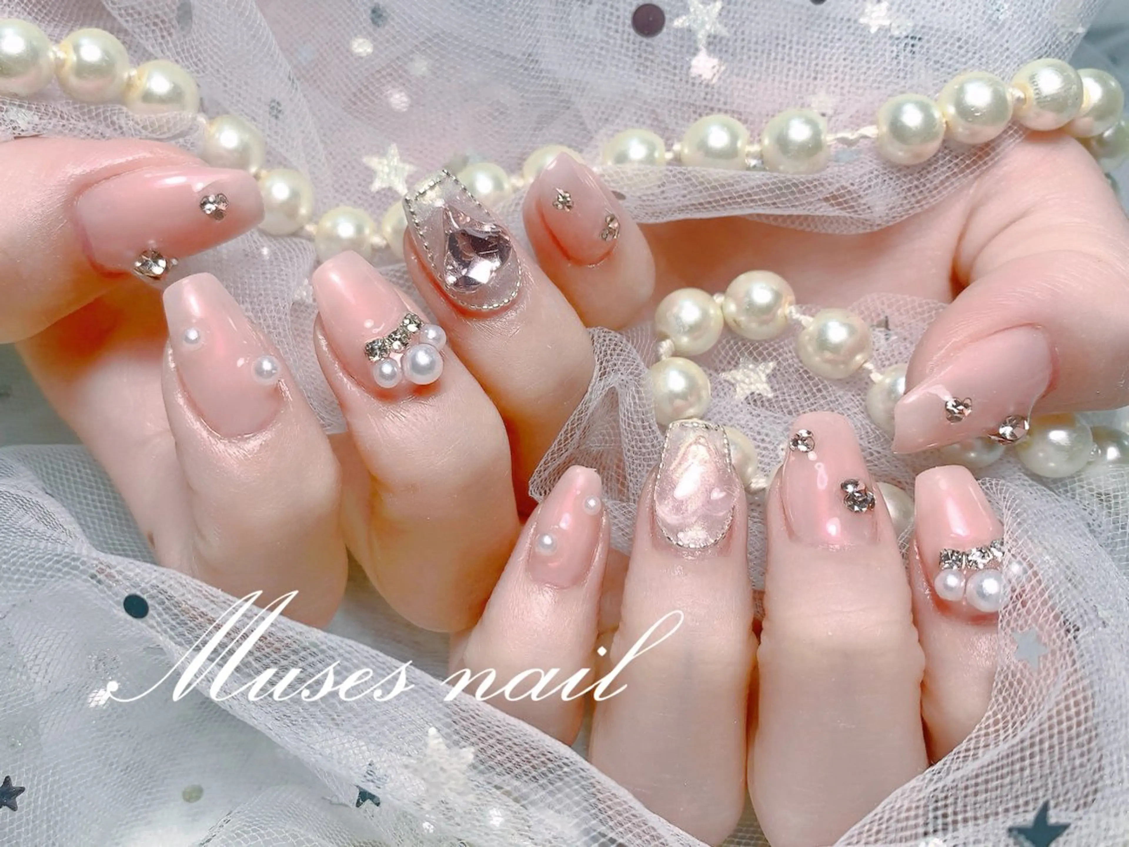 ネイル オーロラネイル チークネイル 長さ出し フレンチネイル ジェルネイル MUSES  NAIL  SALON所属・MUSES ネイルのネイルデザイン