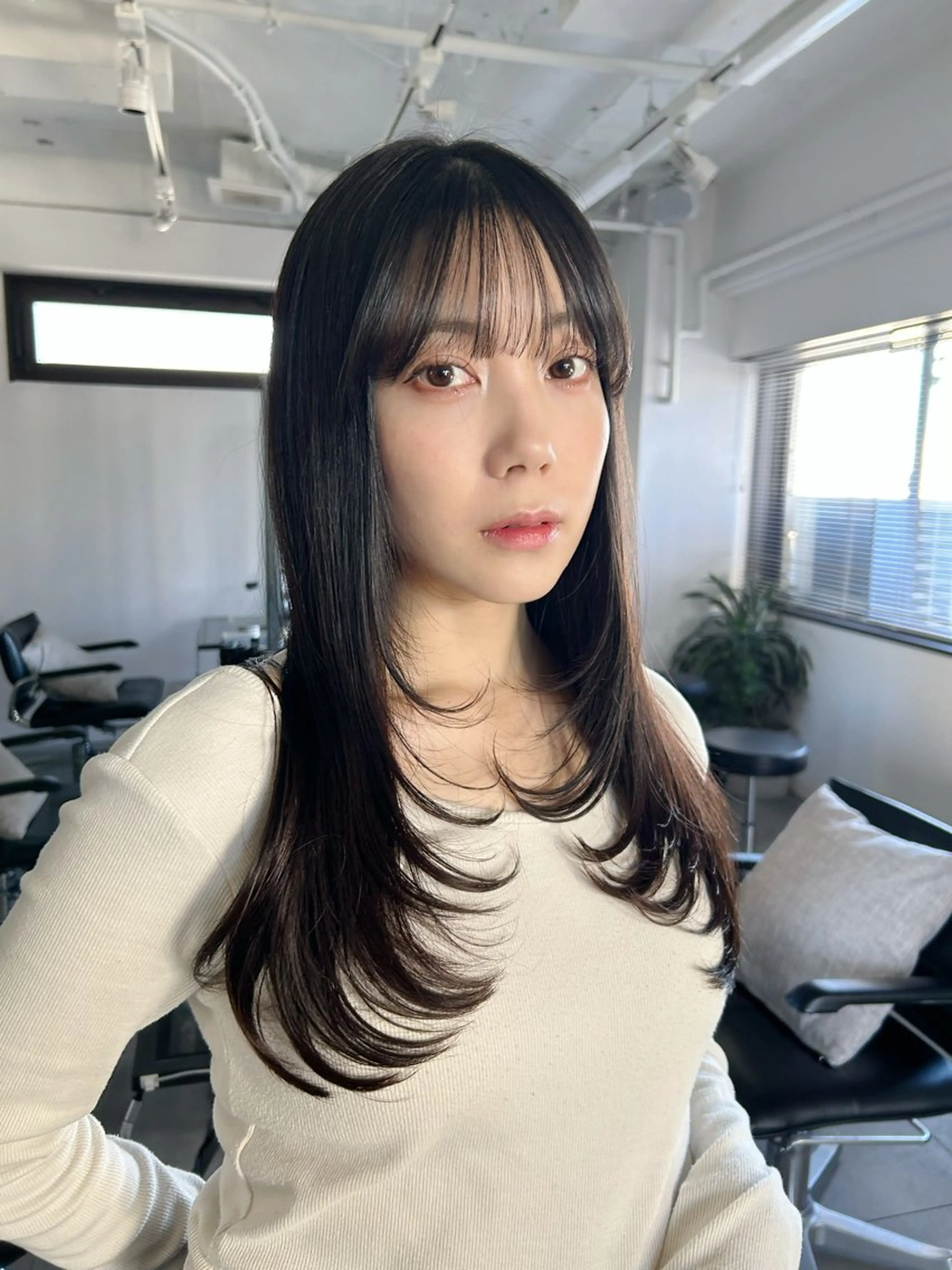 ミディアム カラー ミディアムレイヤー レイヤーカット カット ヘアカラー 池袋レイヤーカット/ 顔まわりtaigaのヘアスタイル