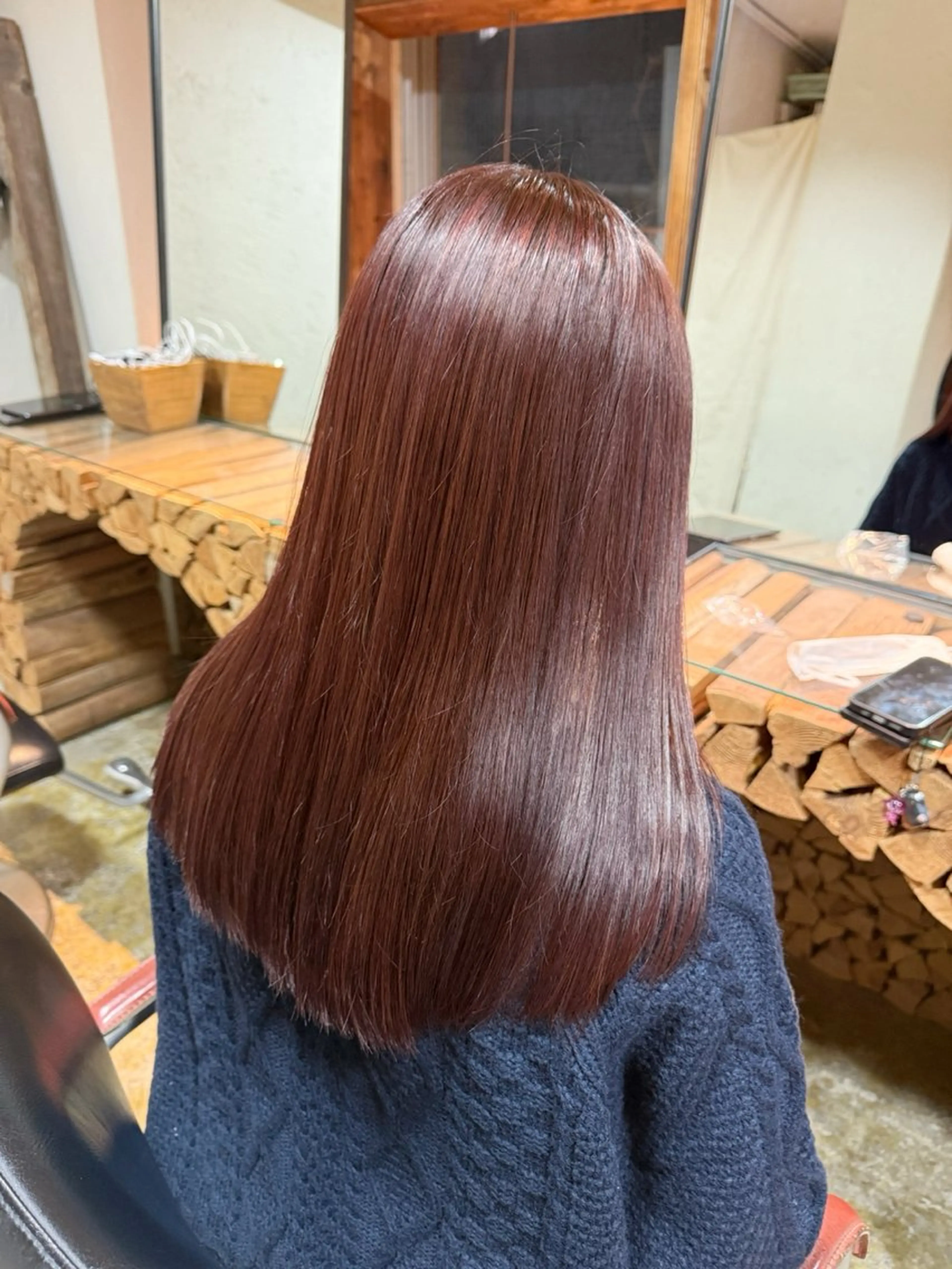 ロング カラー 須藤　優真 レイヤーボブ　ウルフのヘアスタイル