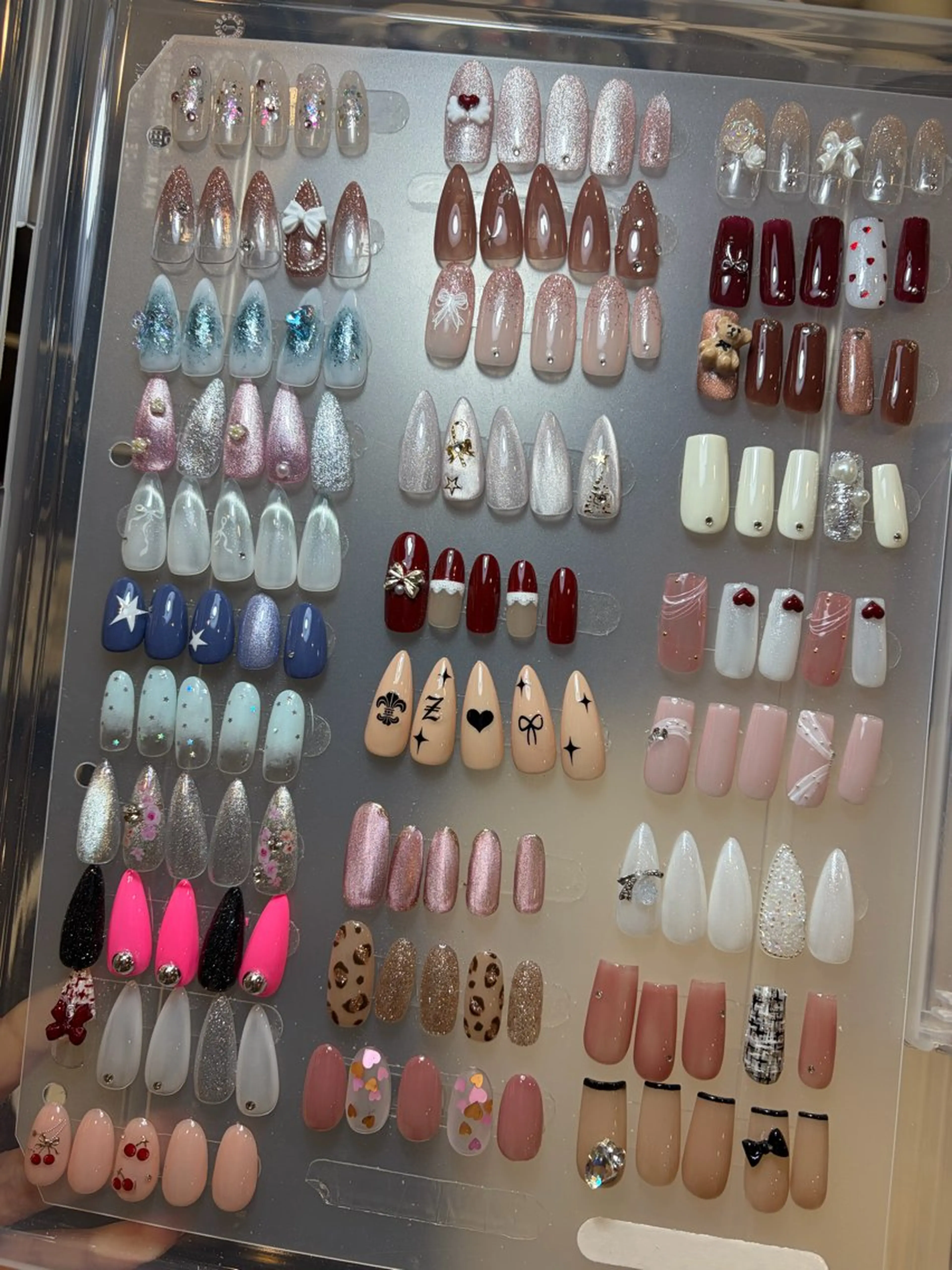 ミディアム ハンドネイル YURI NAILのネイルデザイン