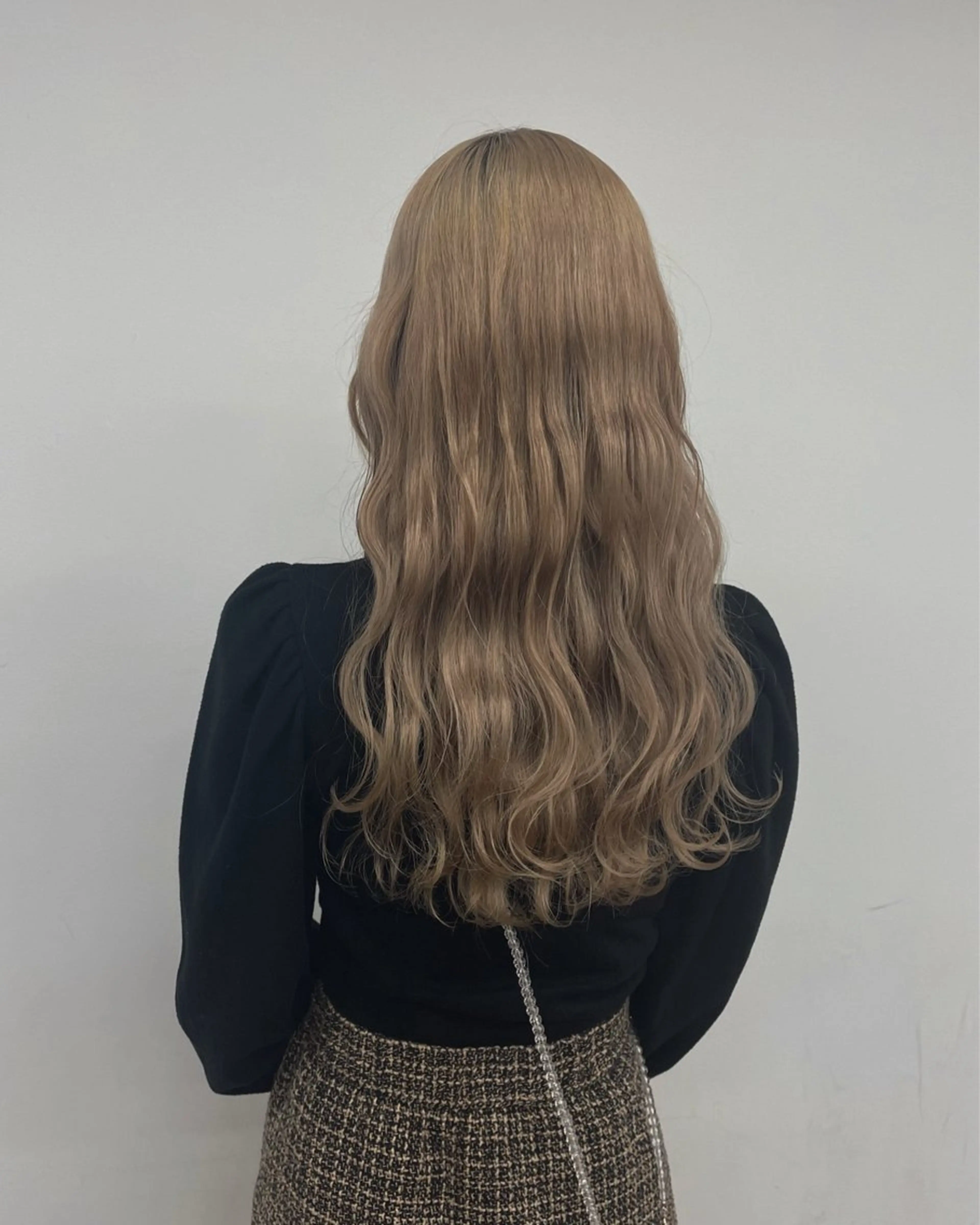 ロング カット ヘアカラー 鈴木瑛里／ブロンド ベージュ／男女のヘアスタイル