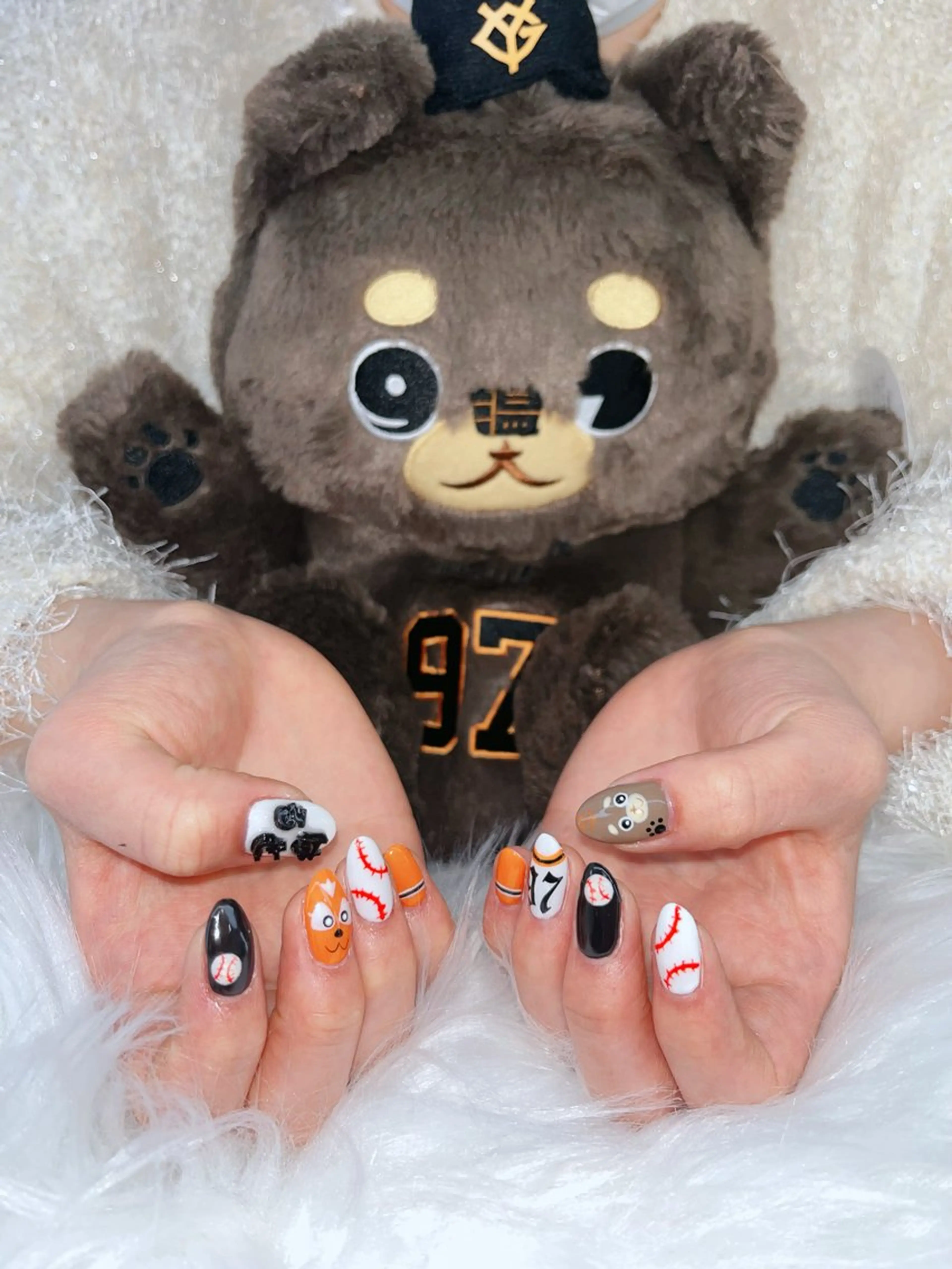 ネイル ハンドネイル VIERU YURIのネイルデザイン