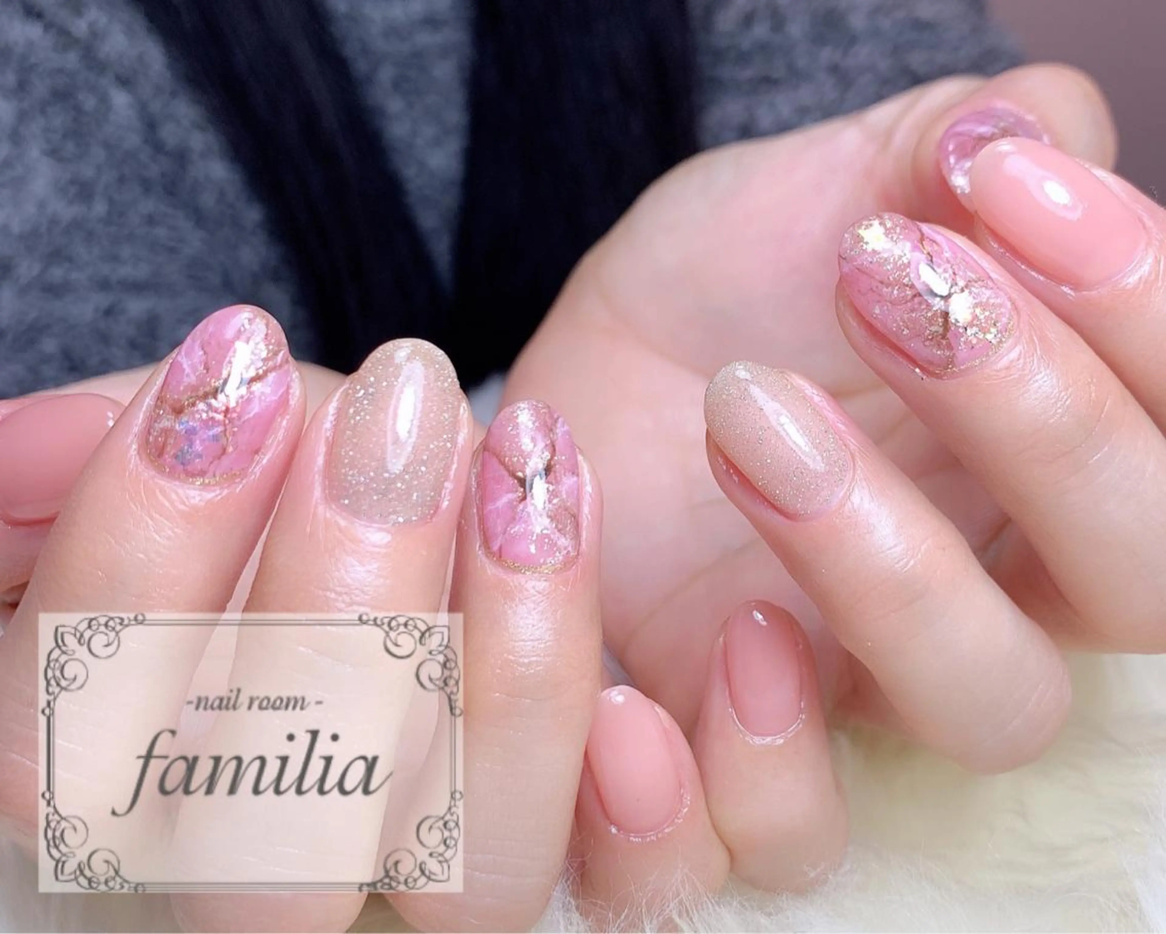 ネイル ハンドネイル -nailroom- familiaのネイルデザイン
