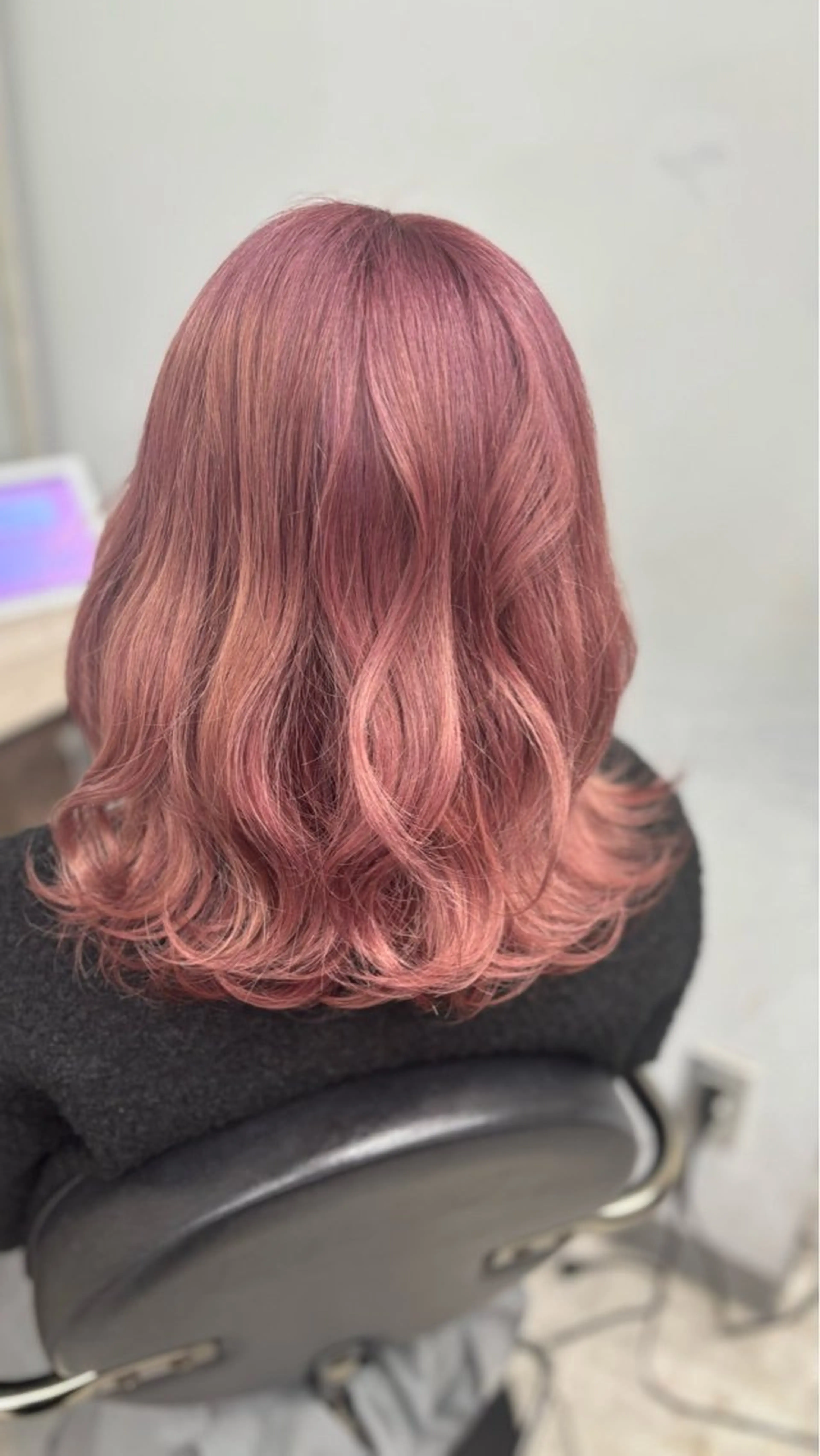 セミロング カラー ヘアカラー トリートメント 🐈‍⬛多系統🕶 tsubura🖤のヘアスタイル