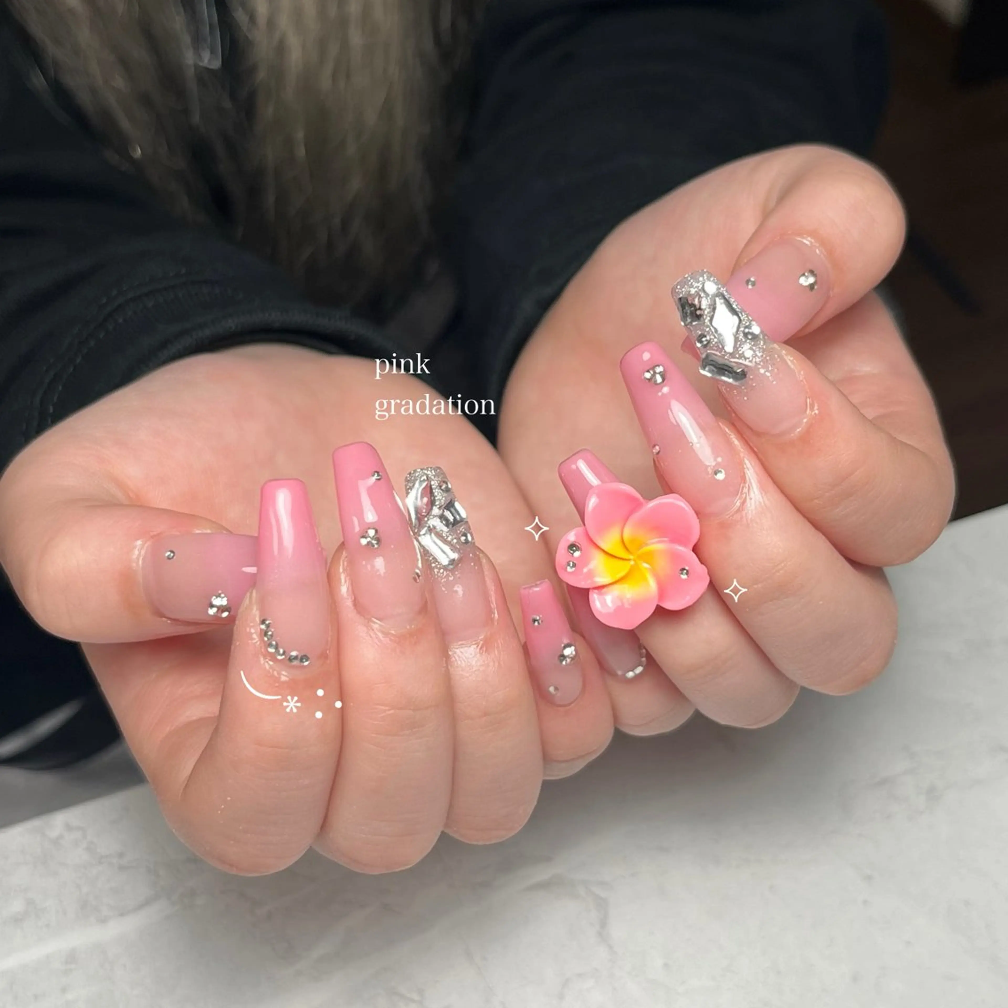 ネイル ハンドネイル 野村 歩弥のネイルデザイン