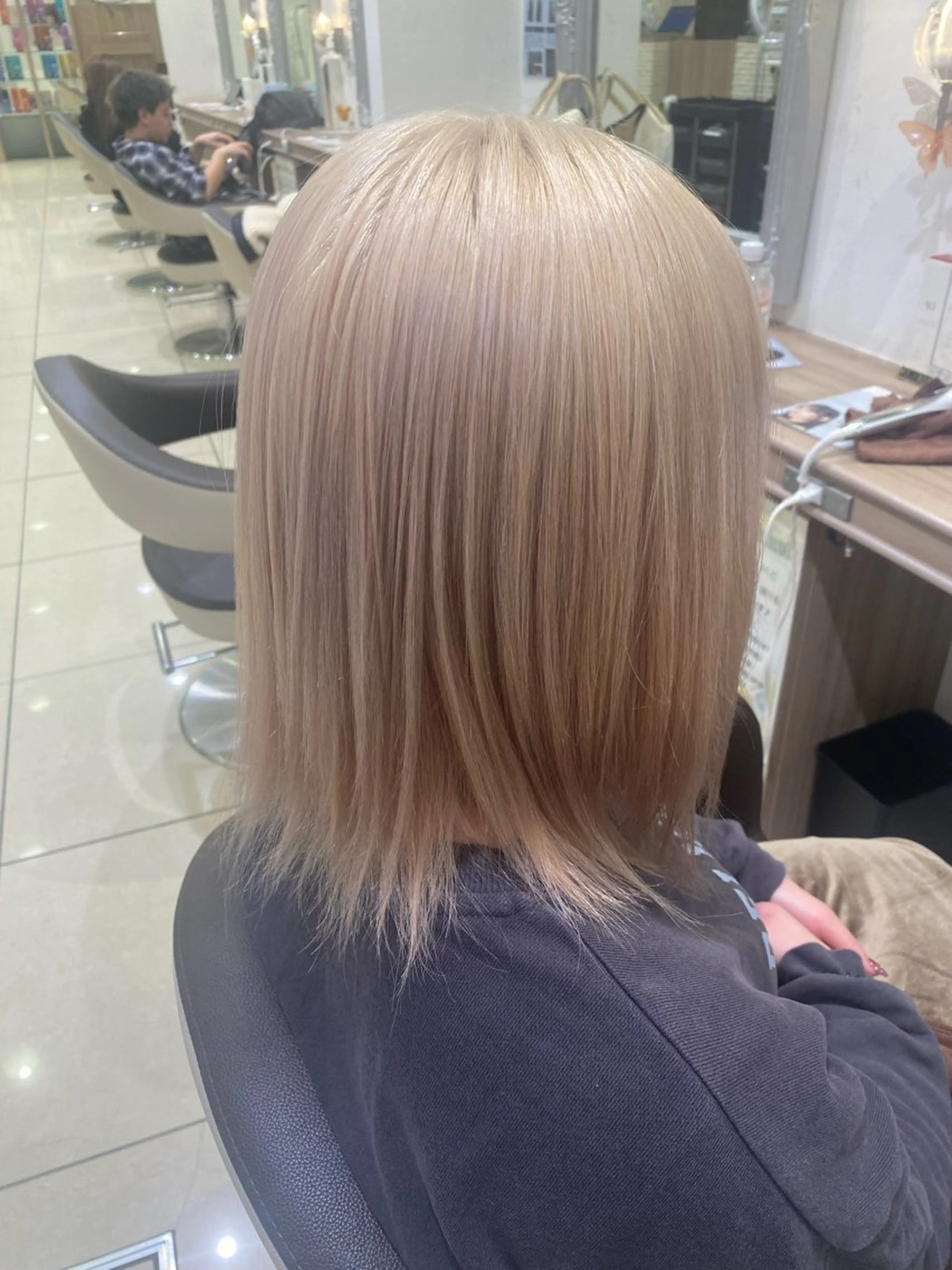 ミディアム ヘアカラー 永田 晃大のヘアスタイル