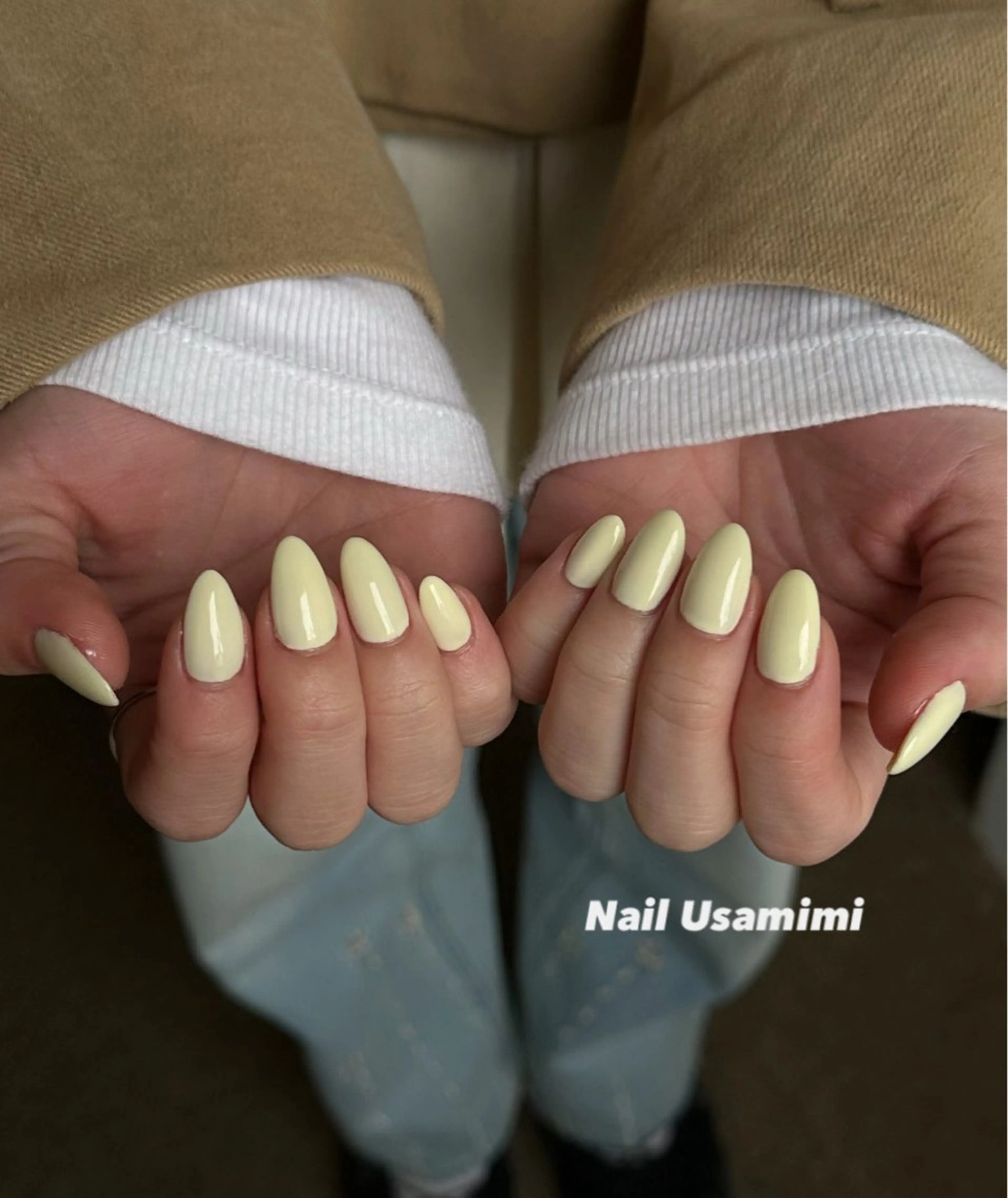 ネイル ワンカラーネイル 春ネイル 黄色 ハンドネイル 本町ネイルNail UsaMimiのネイルデザイン